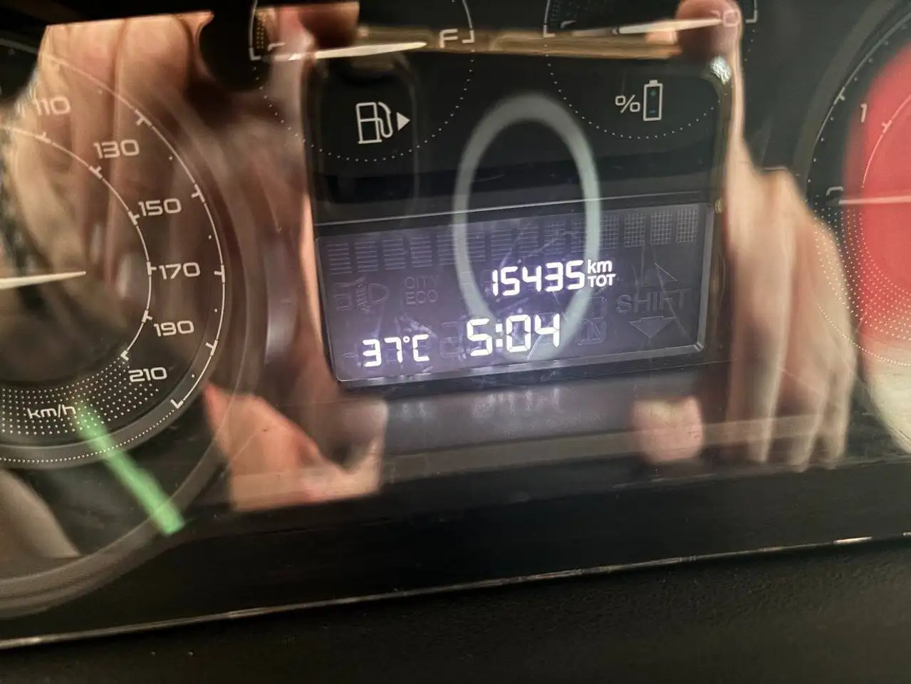 Lancia Ypsilon 2024 — фото 14
