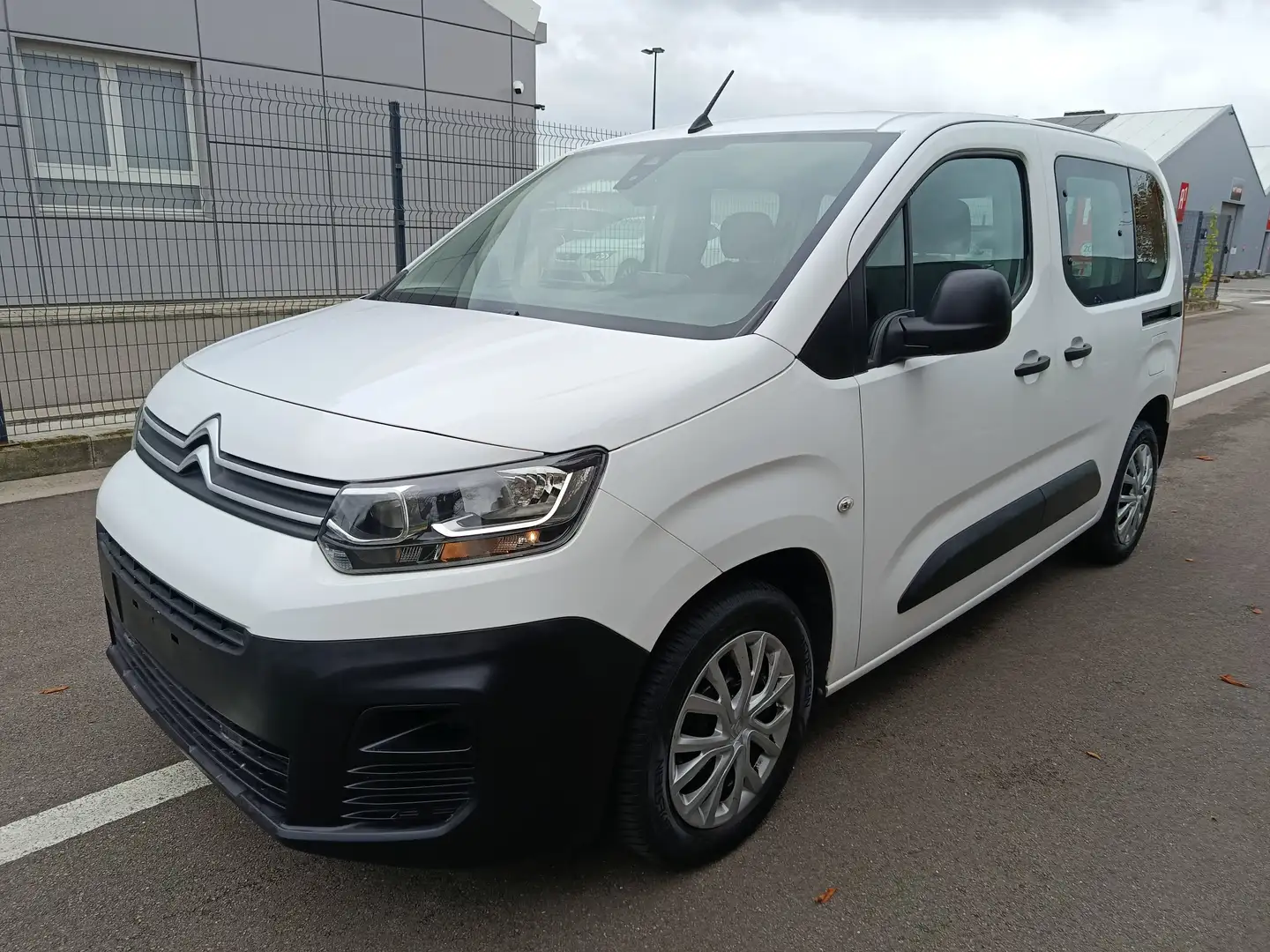 Citroen Berlingo Berlingo 1.2 PureTech M Live S Blanc - 1