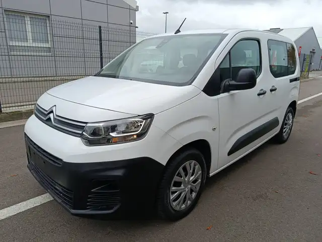 Citroen Berlingo Berlingo 1.2 essence 5 places