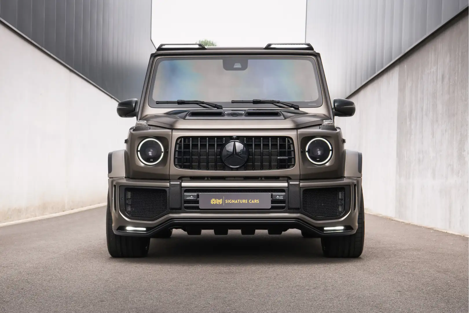 Mercedes-Benz G 63 AMG G63 URBAN WIDETRACK Akrapovic & KW Suspension Šedá - 2