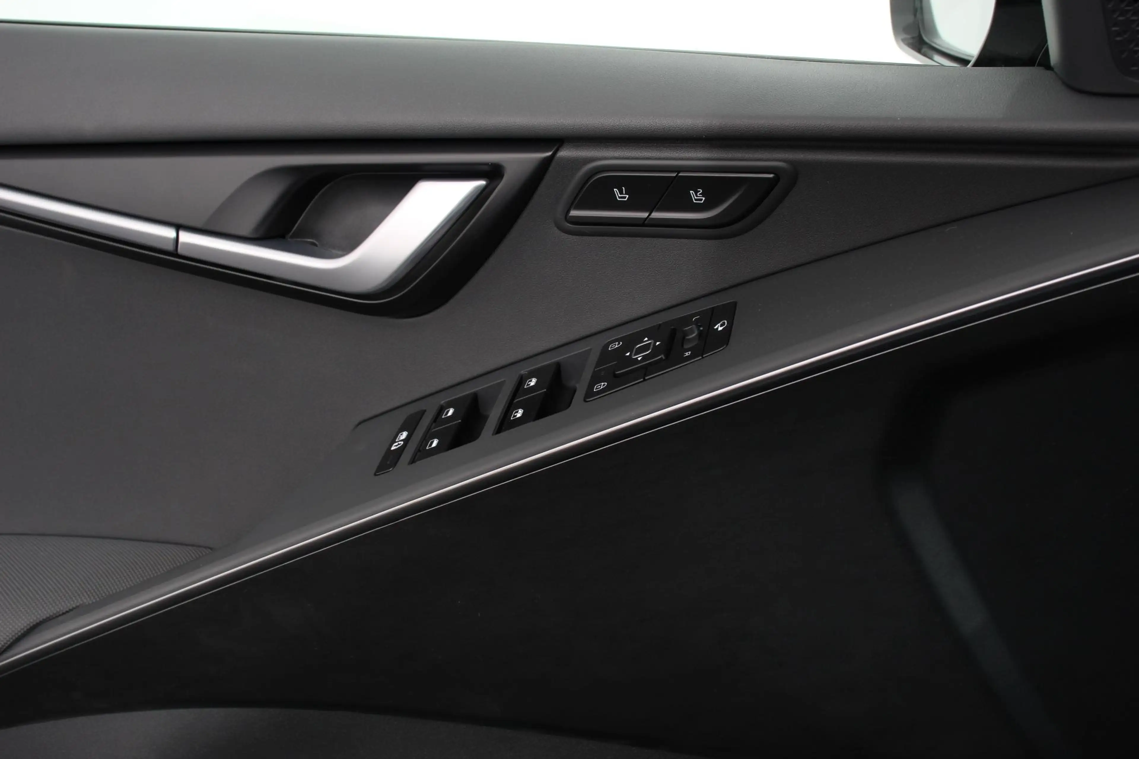 Kia e-Niro EV DynamicPlusLine 64.8 kWh Navigatie Half Leder S — photo 9