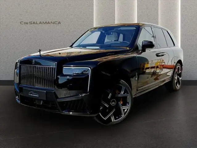 Rolls-Royce Cullinan Black Badge 6.75 V12 420kW (571CV)