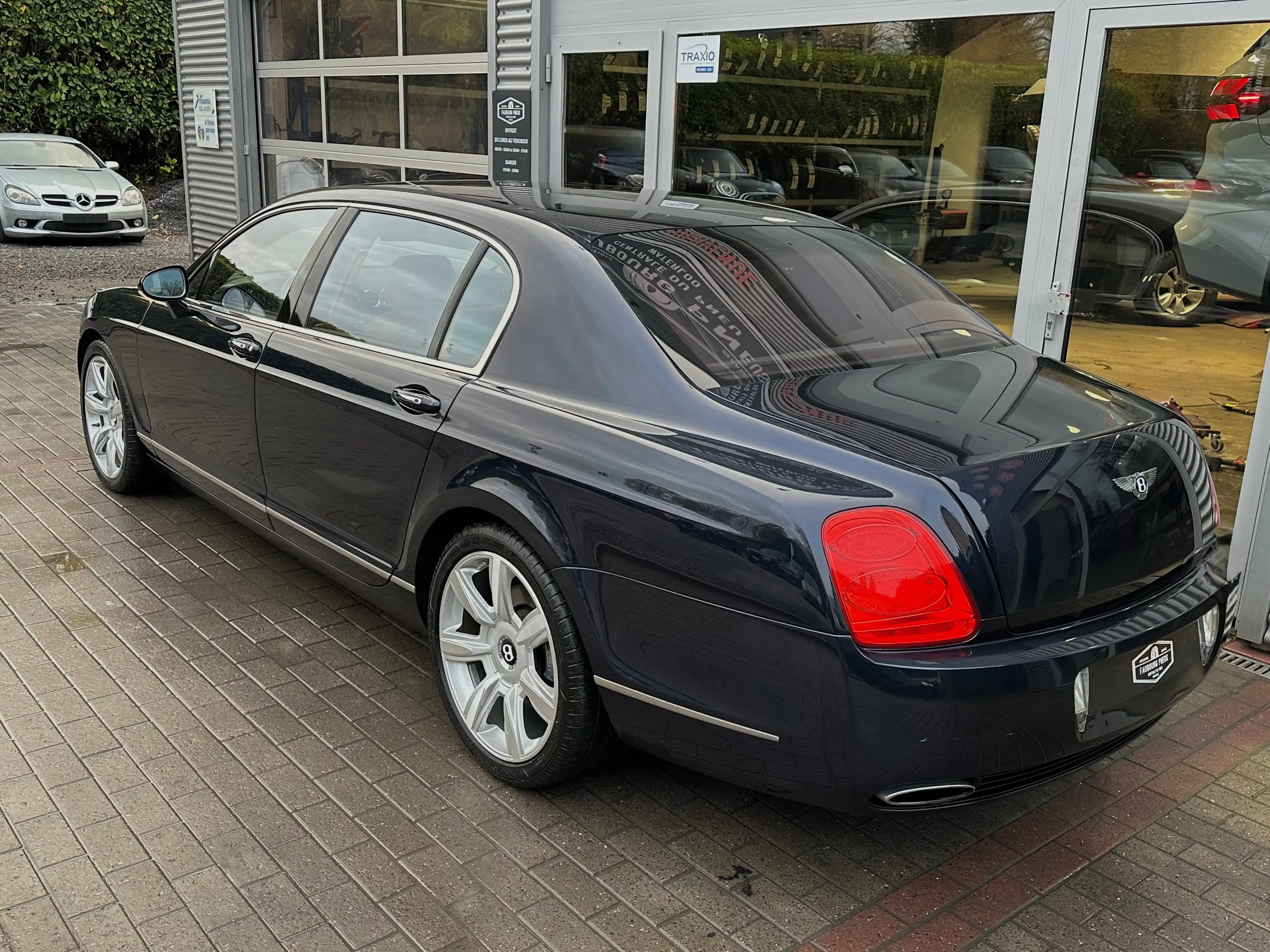 Bentley Flying Spur *!!-37.397-km !!* — photo 10