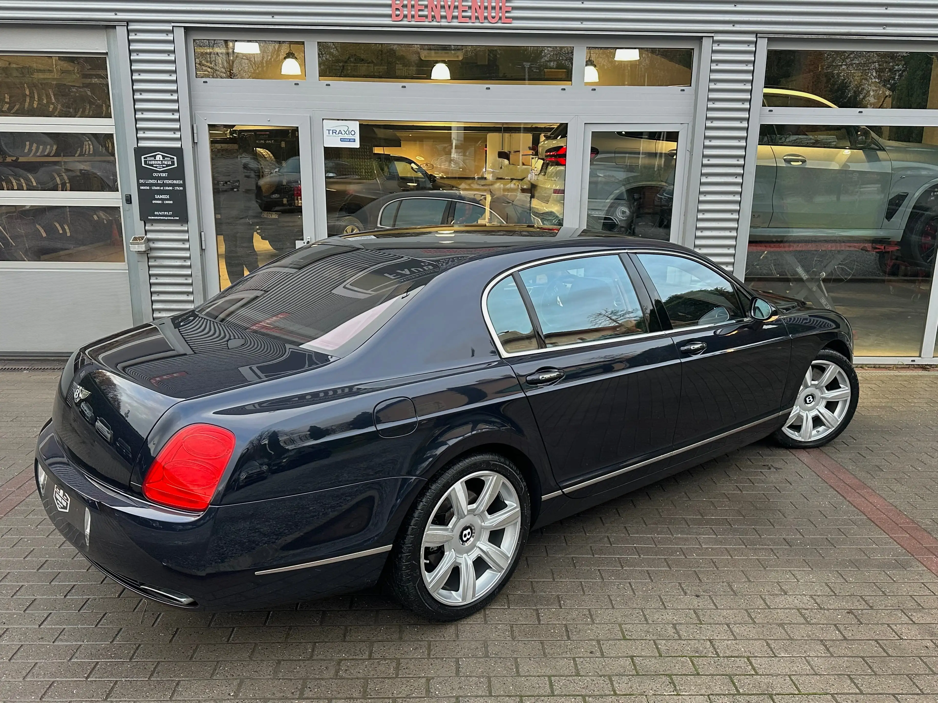 Bentley Flying Spur *!!-37.397-km !!* — photo 6
