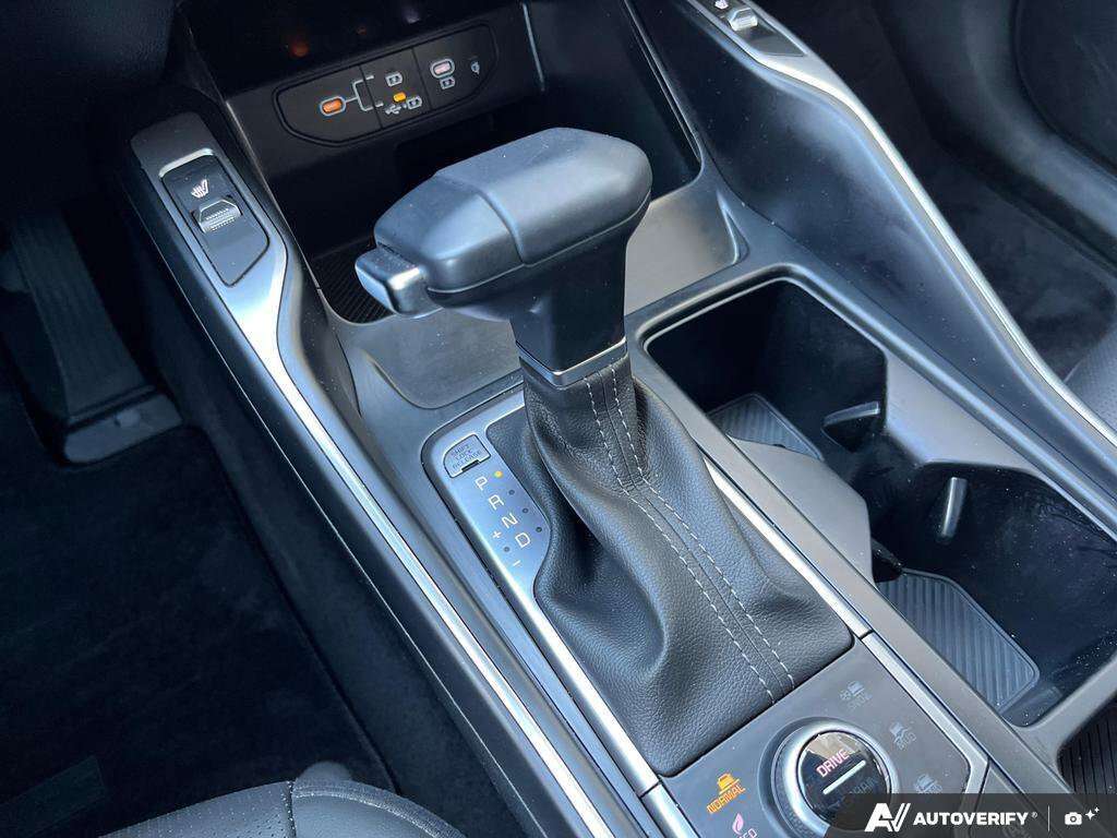 used 2024 Kia Sorento car, priced at $34,500