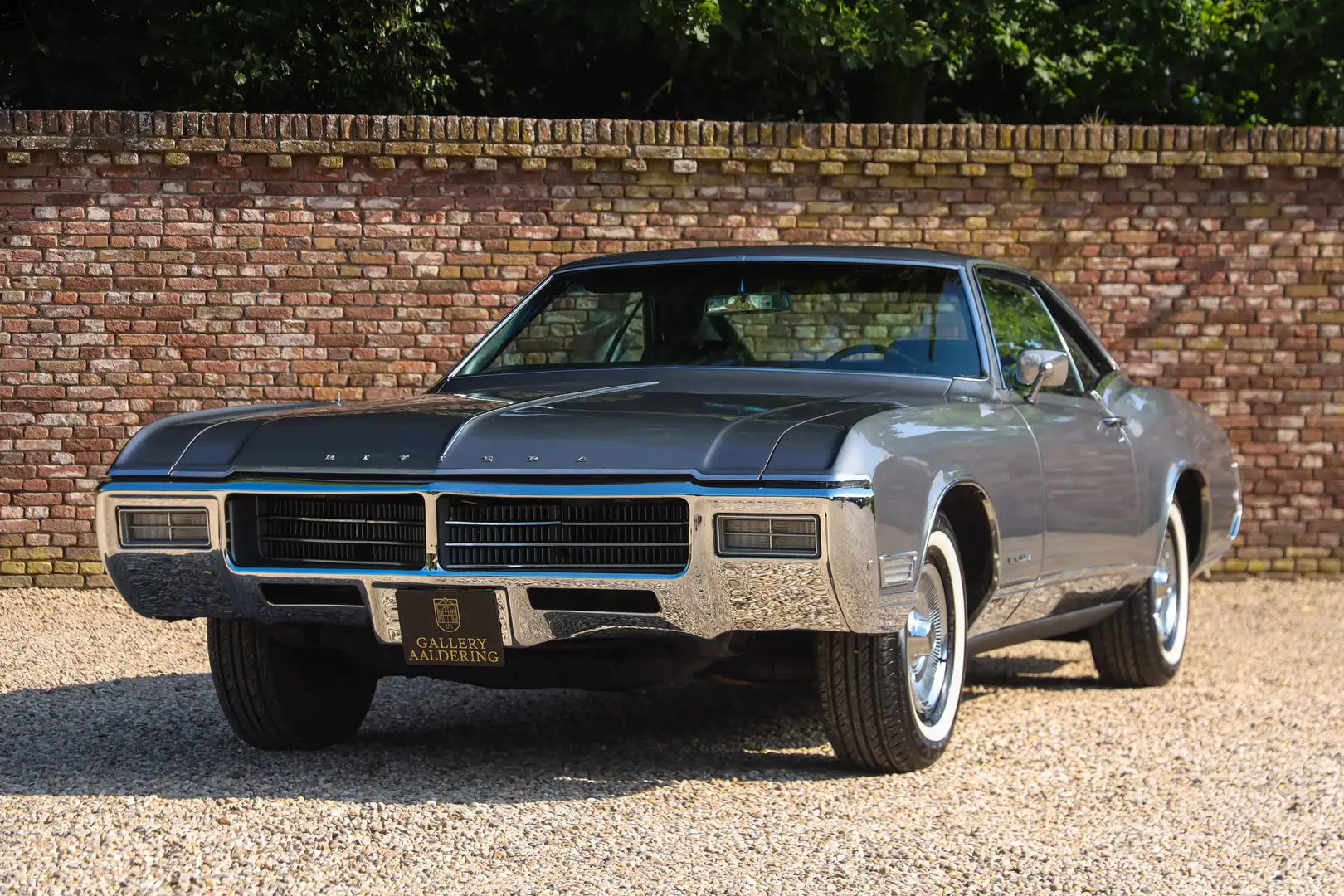 Buick Riviera "Frank Sinatra Jr. car" The first registered owner Grau - 1