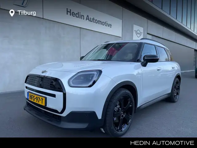 MINI Countryman E Classic 66.5 kWh | M-Pakket | Panoramadak | Head-u