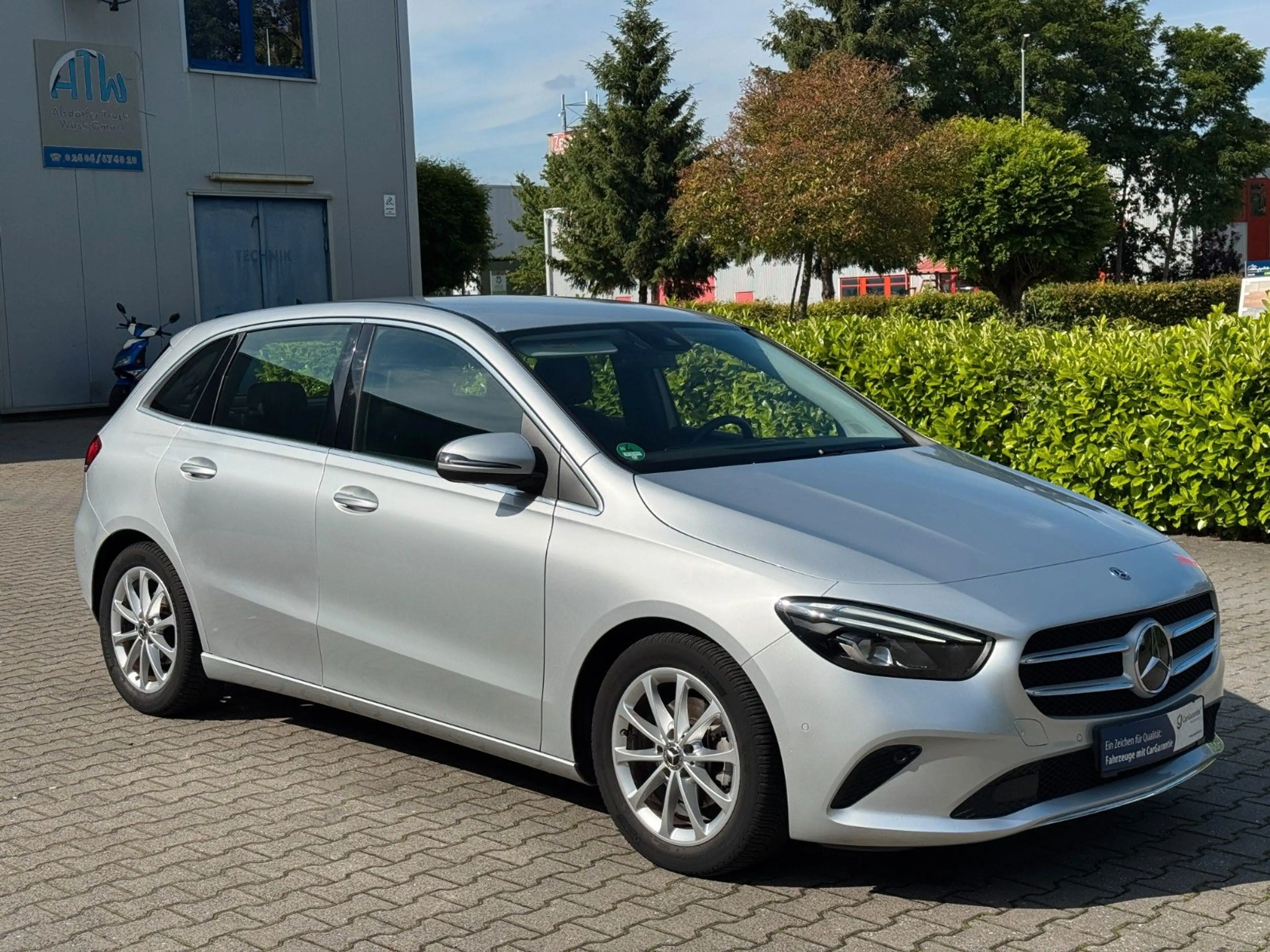 Mercedes-Benz B 180 d Garantie *Keyless *Kamera *LED *Navi