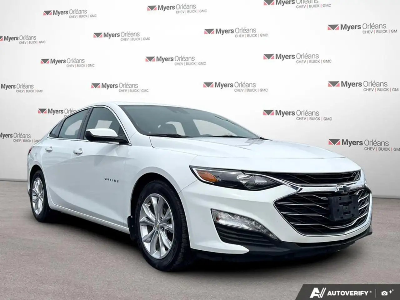 Chevrolet Malibu снимка Chevrolet Malibu