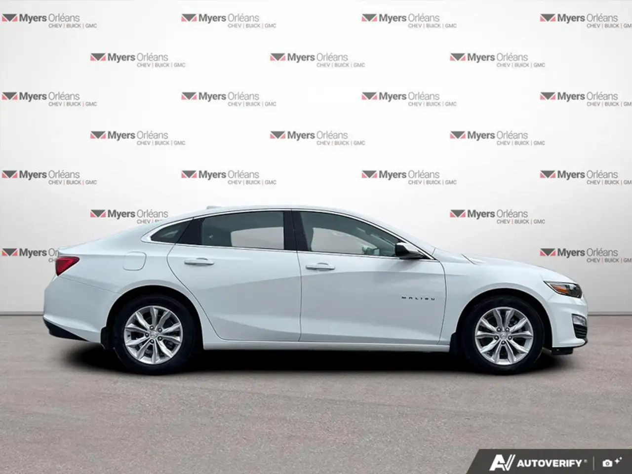 Chevrolet Malibu снимка Chevrolet Malibu