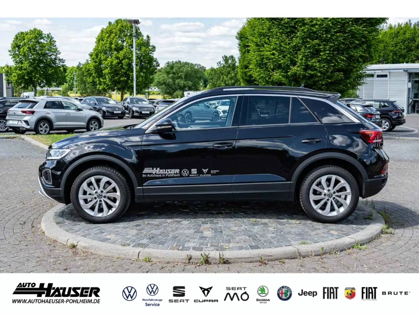 Volkswagen T-Roc Life 1.5 TSI DSG NAVI KAMERA PARK ACC LED APP-CONN Schwarz - 2