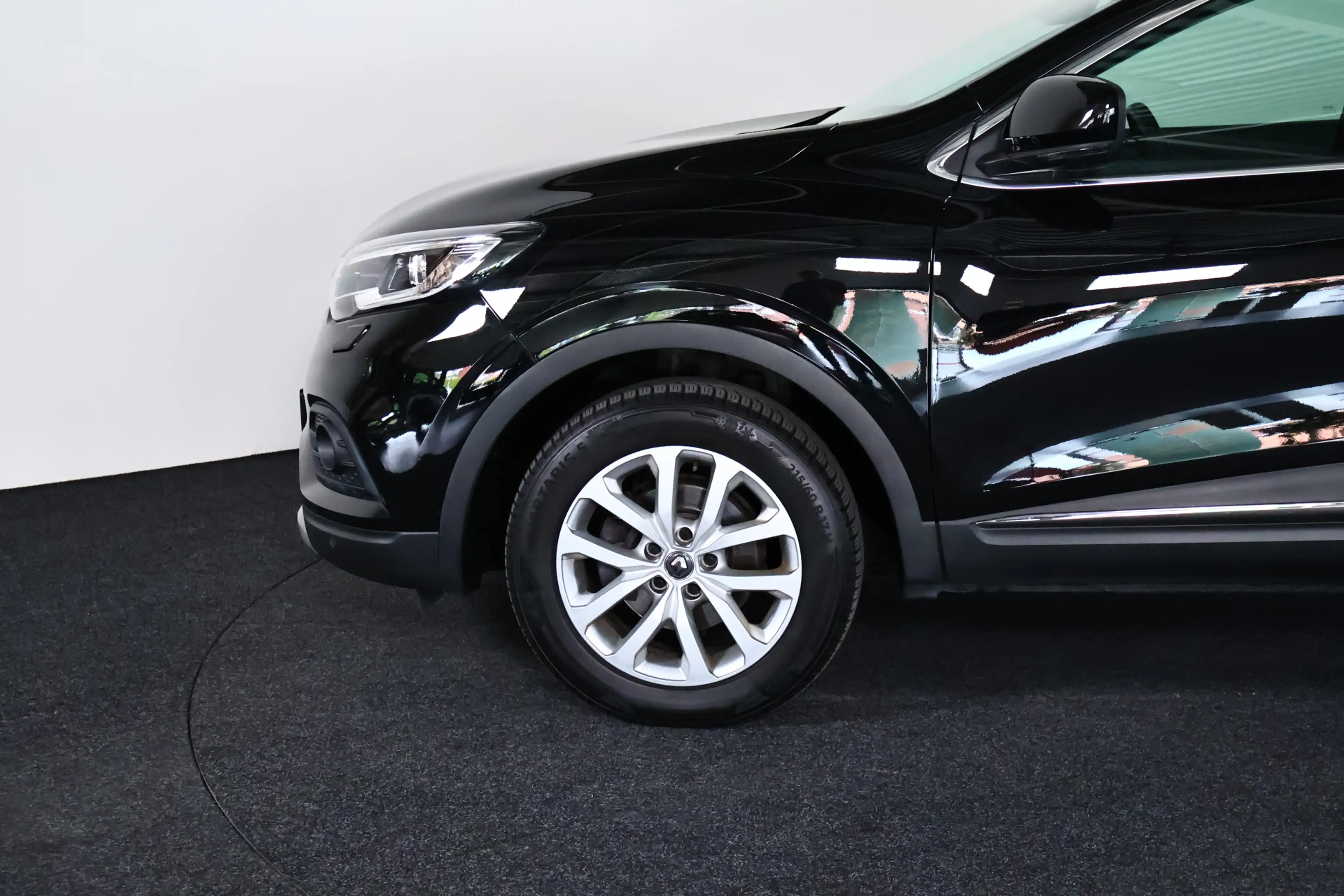 Renault Kadjar 1.3 TCe Life / Navi / Cruisecontrol / Camera — photo 28