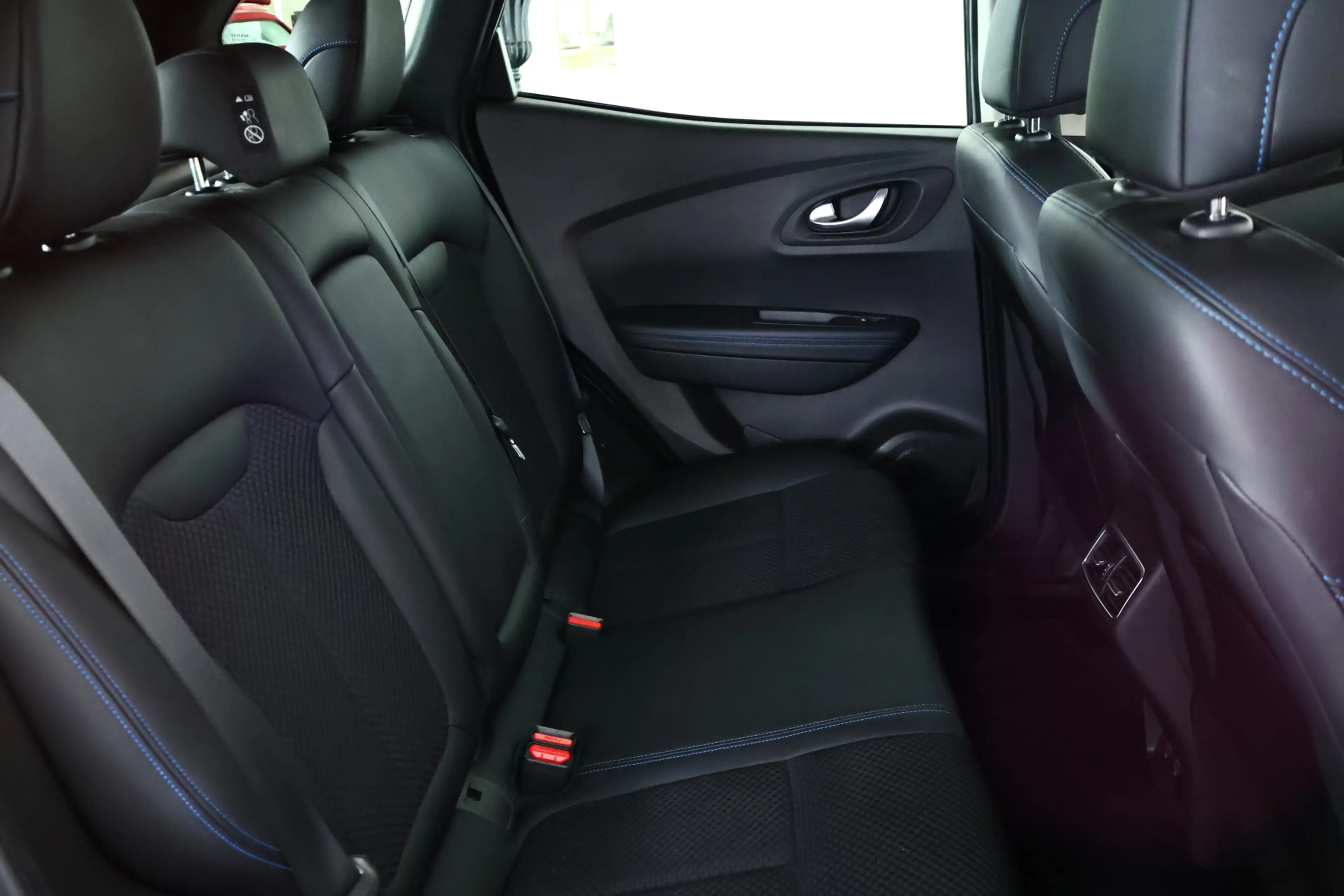 Renault Kadjar 1.3 TCe Life / Navi / Cruisecontrol / Camera — photo 14