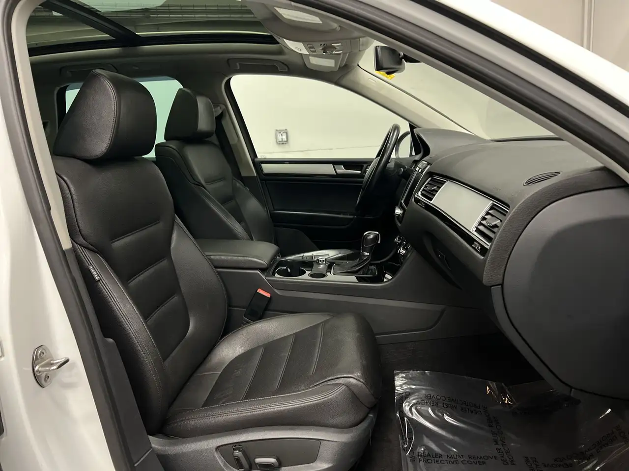 Volkswagen Touareg снимка Volkswagen Touareg