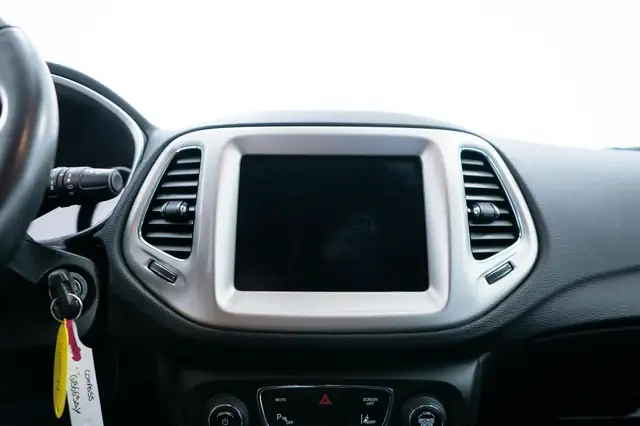 Jeep Compass view 10