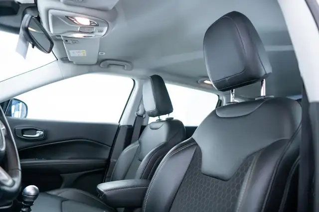 Jeep Compass view 7