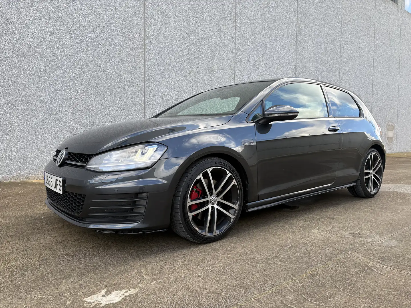 Volkswagen Golf GTD 2.0TDI CR BMT DSG 184 - 1
