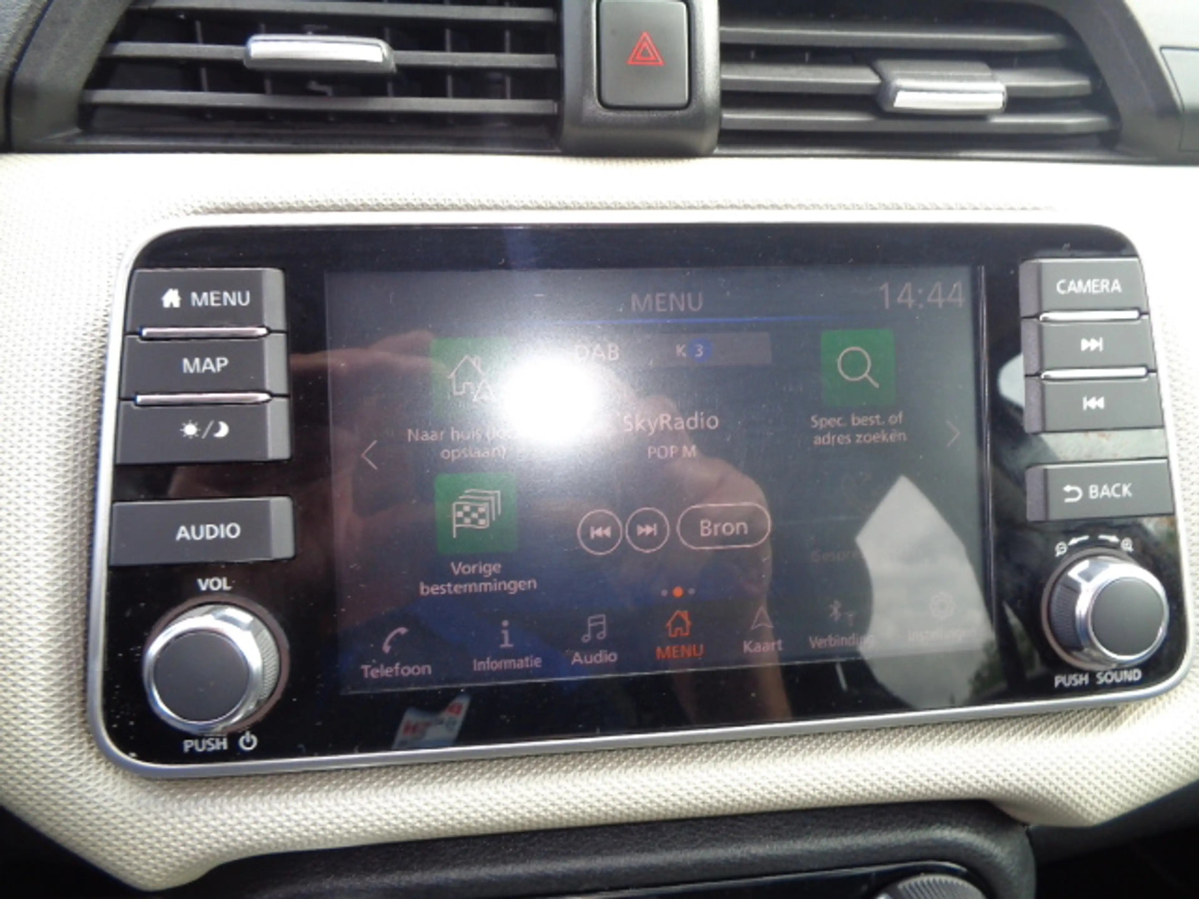 Nissan Micra 1.0 IG-T 100pk N-Connecta Automaat Clima Cam. — photo 10