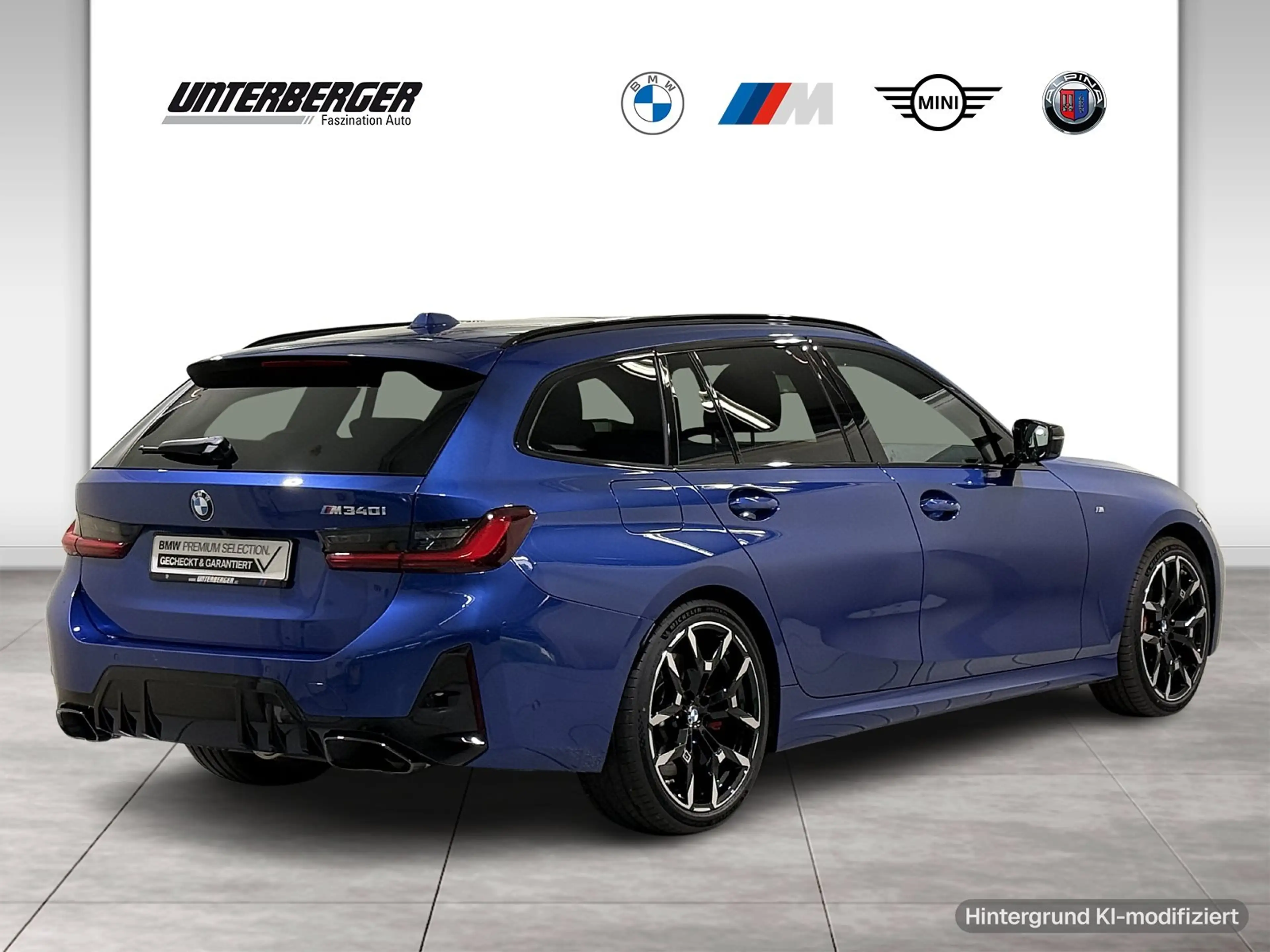 BMW 340 M340i xDrive Touring Pro 392PS AHK Pano 360 HUD — photo 3