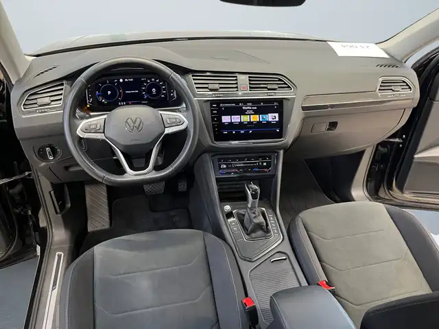 Volkswagen Tiguan view 8