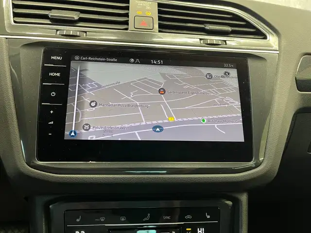 Volkswagen Tiguan view 13