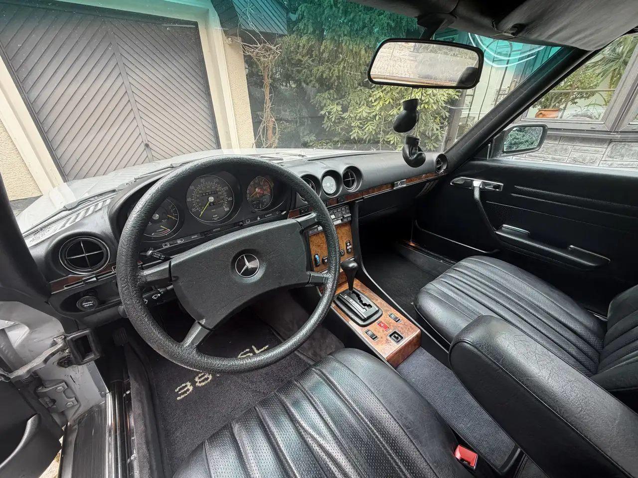 Mercedes-Benz SL 380, foto 4