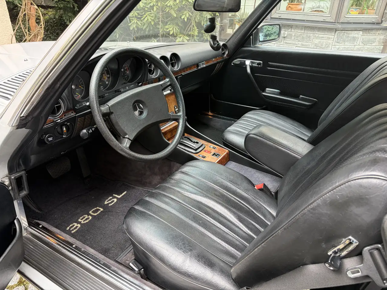 Mercedes-Benz SL 380, foto 5