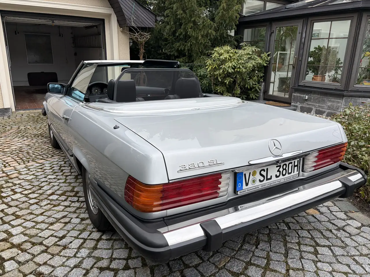 Mercedes-Benz SL 380, foto 3