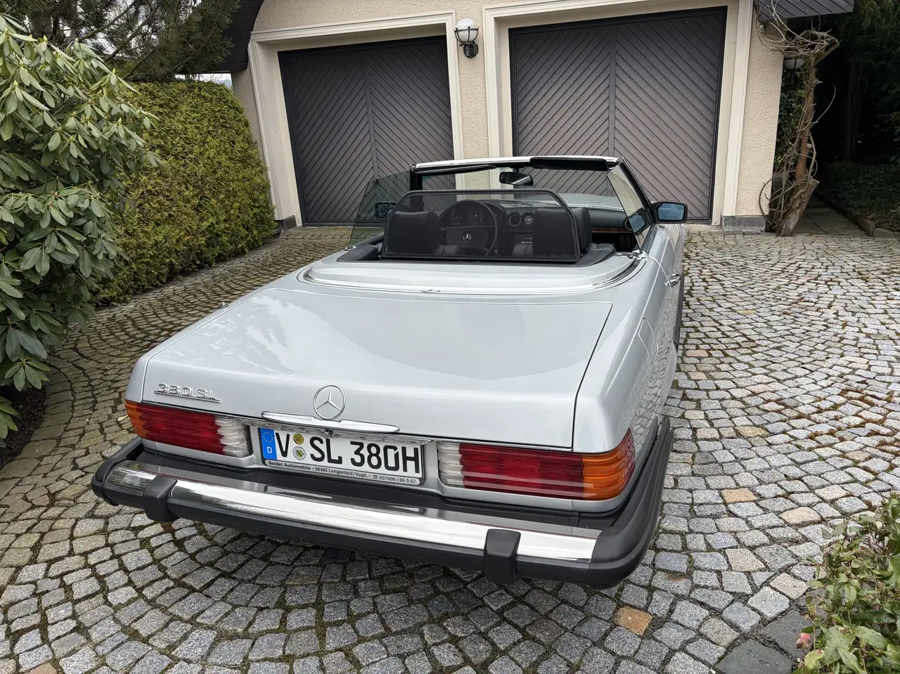 Mercedes-Benz SL 380, foto 2