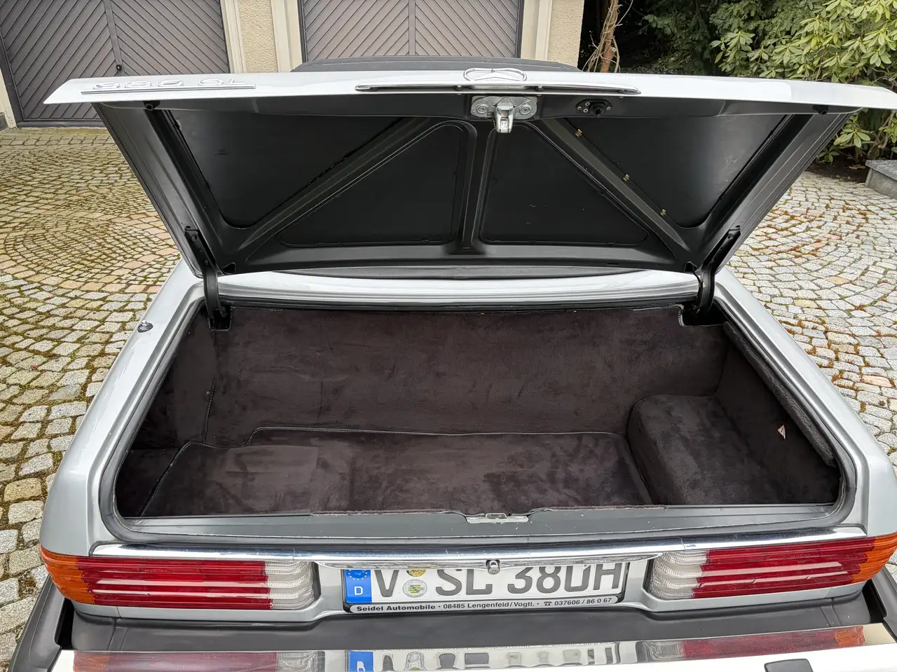 Mercedes-Benz SL 380, foto 8