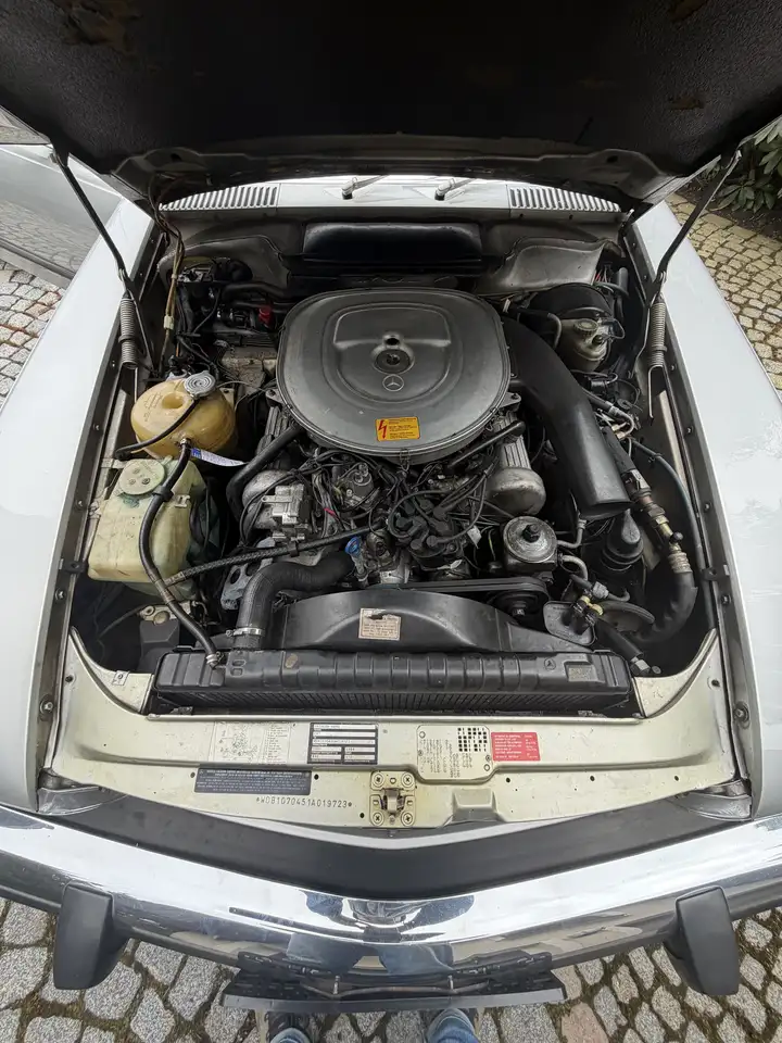 Mercedes-Benz SL 380, foto 9