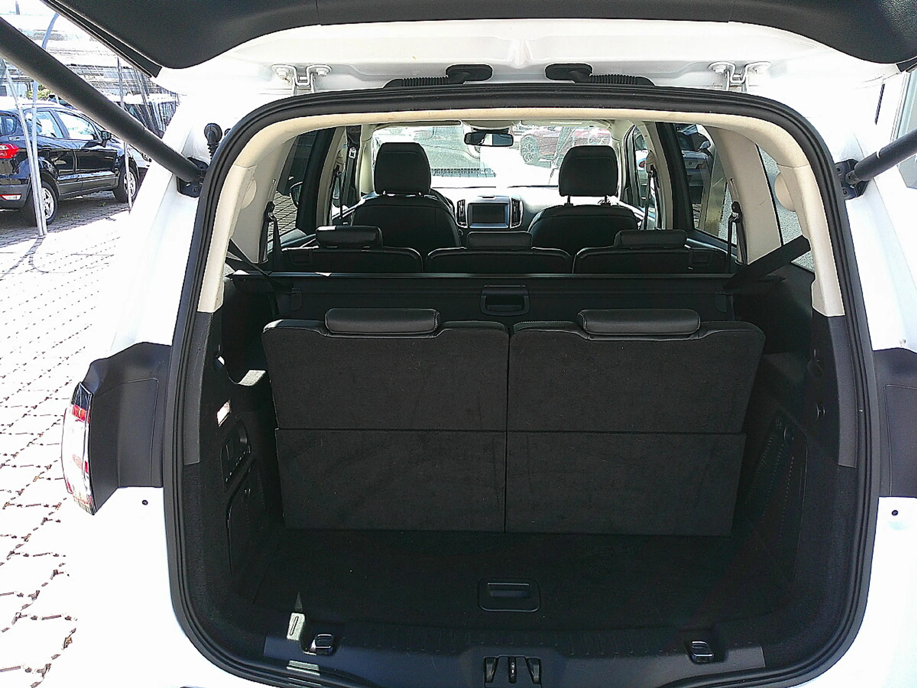 Ford Galaxy 2,5 Duratec Hybrid Edition Aut. — photo 5
