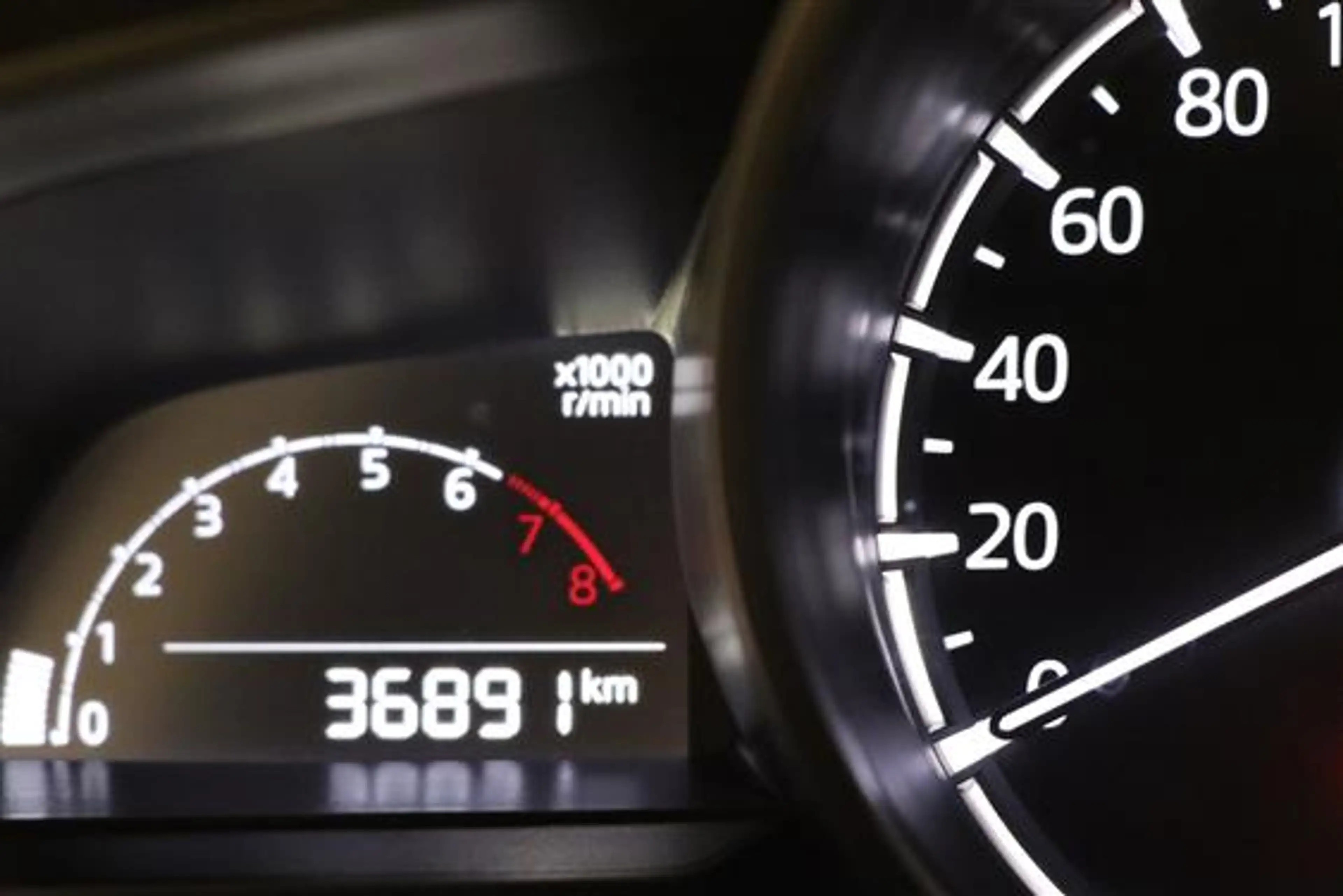 Mazda 2 1.5 L E-SKYACTIV G HOMURA — photo 9