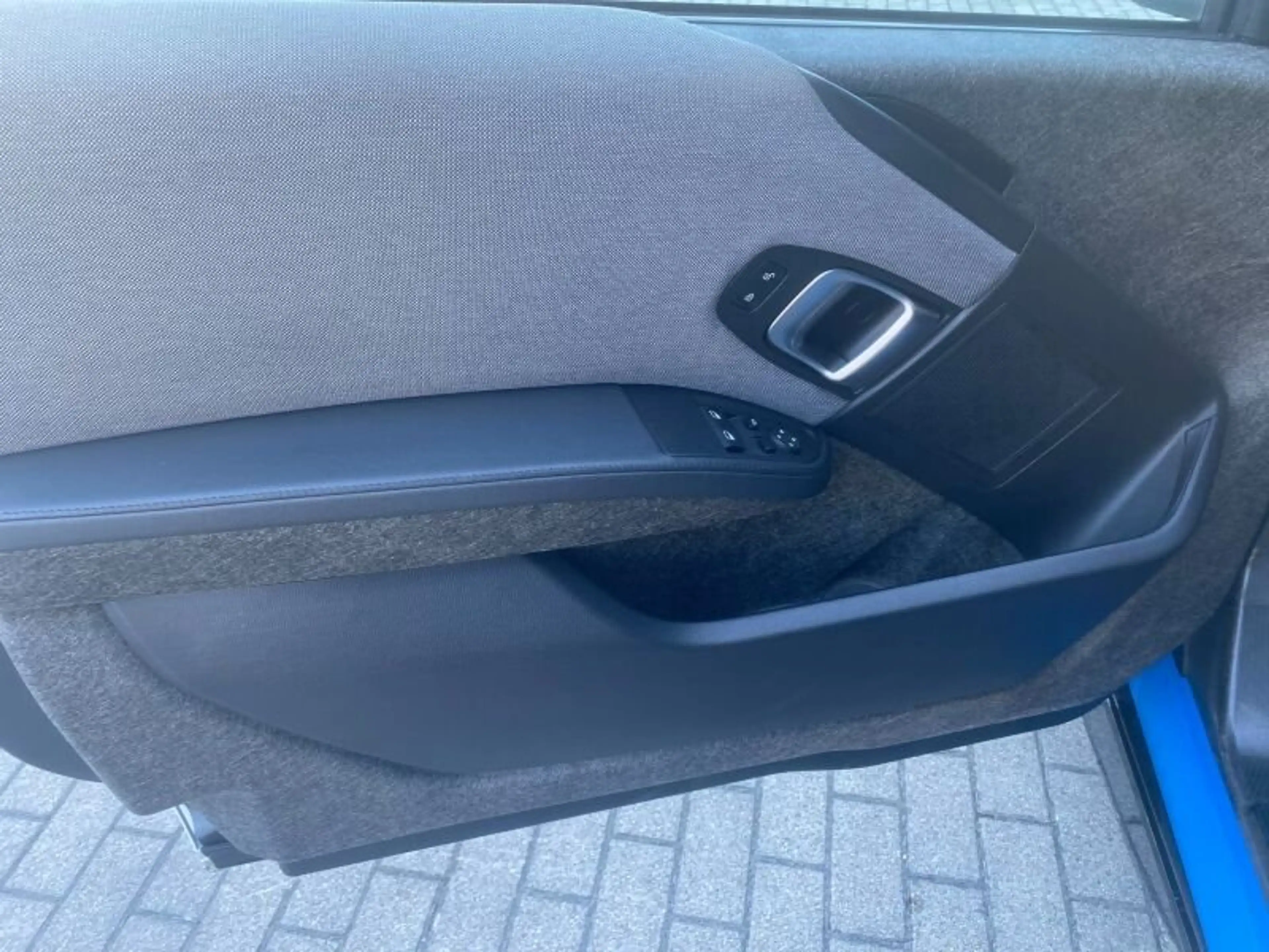 BMW i3 s 120 20/NAVI/CAM/K-ZUG/TEMPO/DAB/SH/WLAN — photo 9