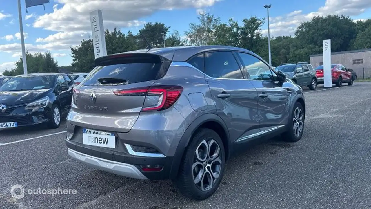 Renault Captur — photo 5
