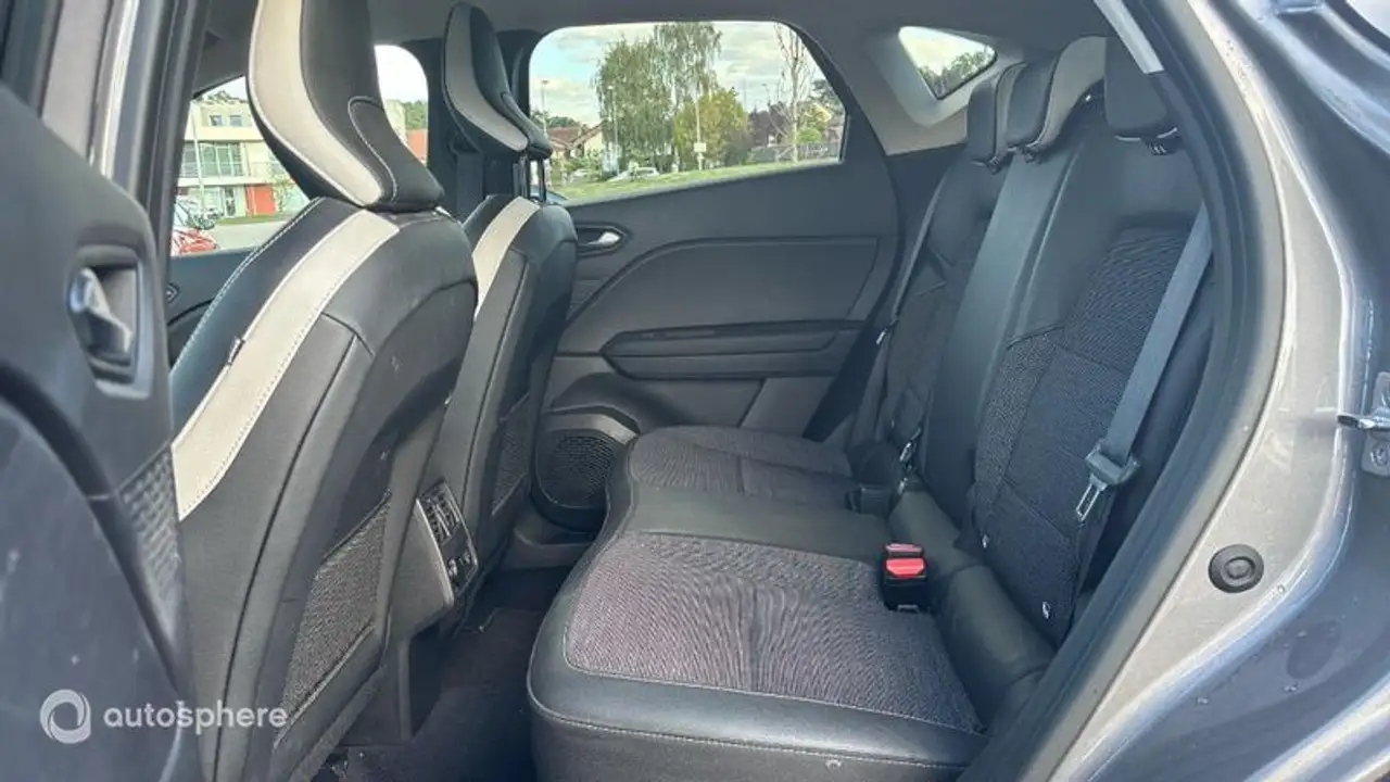 Renault Captur — photo 13