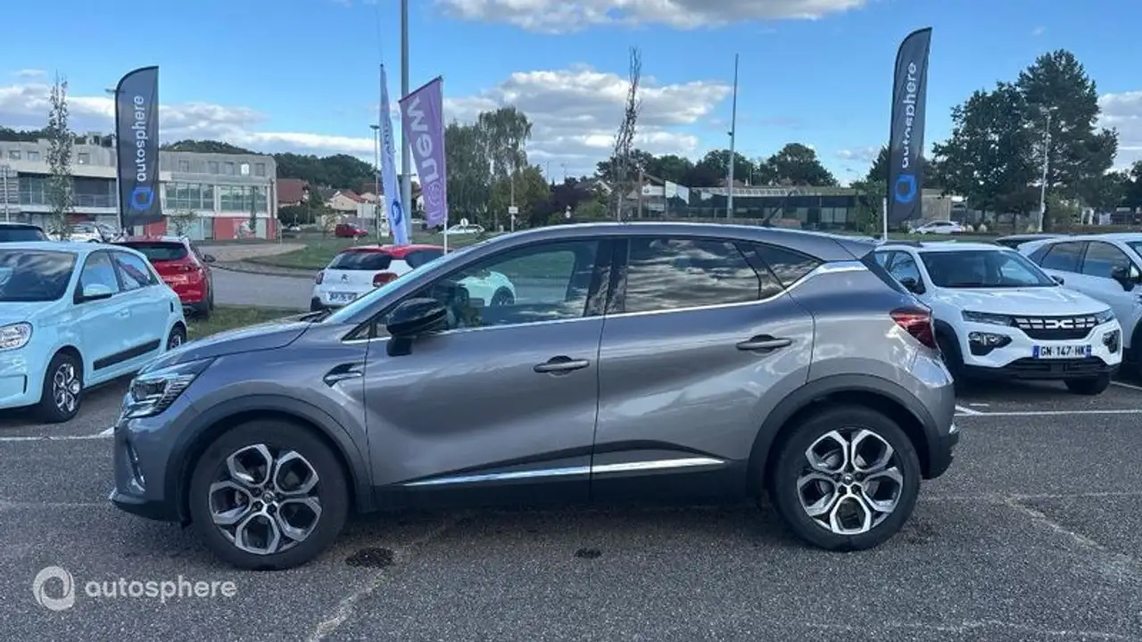 Renault Captur — photo 8