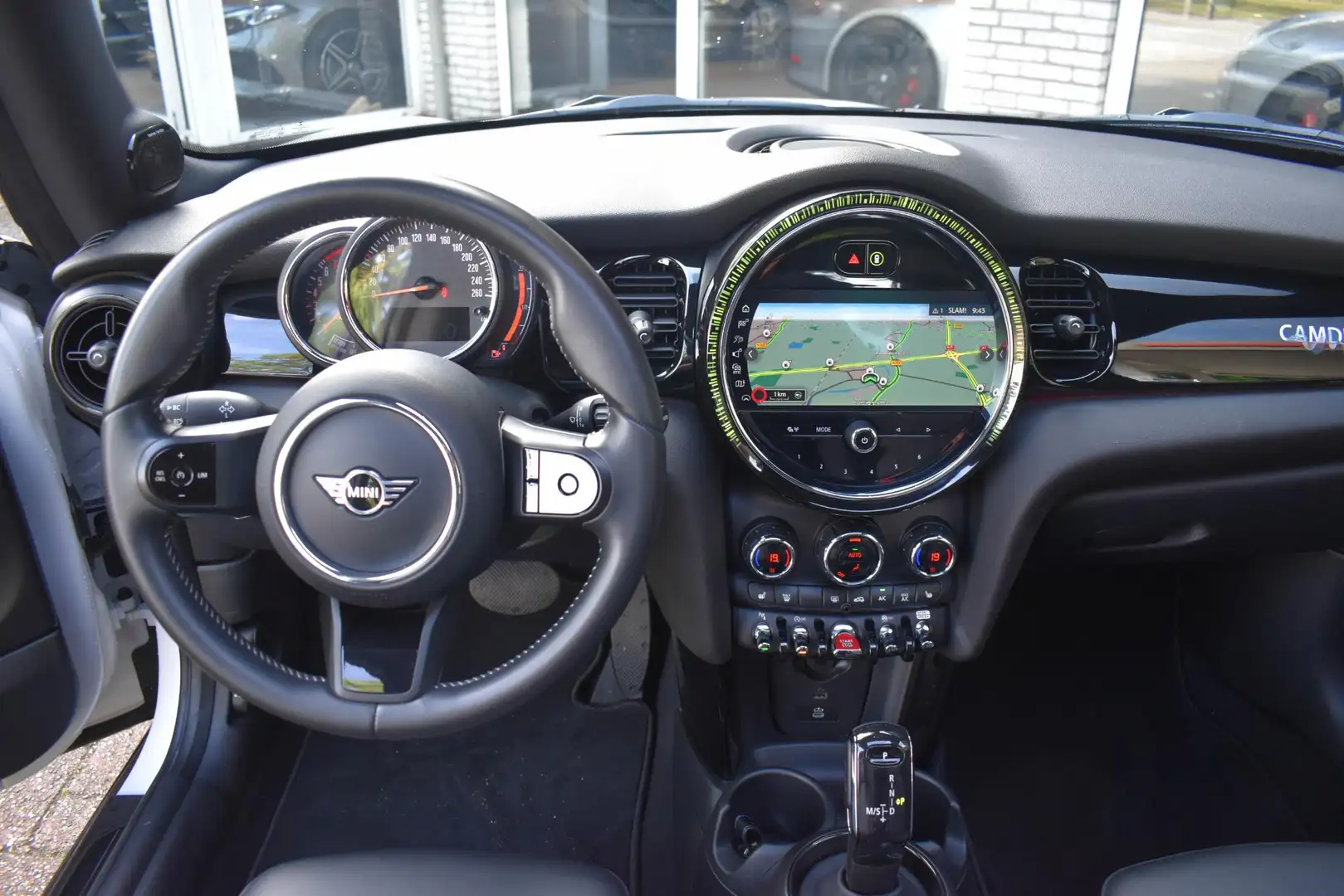 MINI Cooper Mini 1.5 Camden Pano Leder Camera Navi Harman/Ka Wit - 2