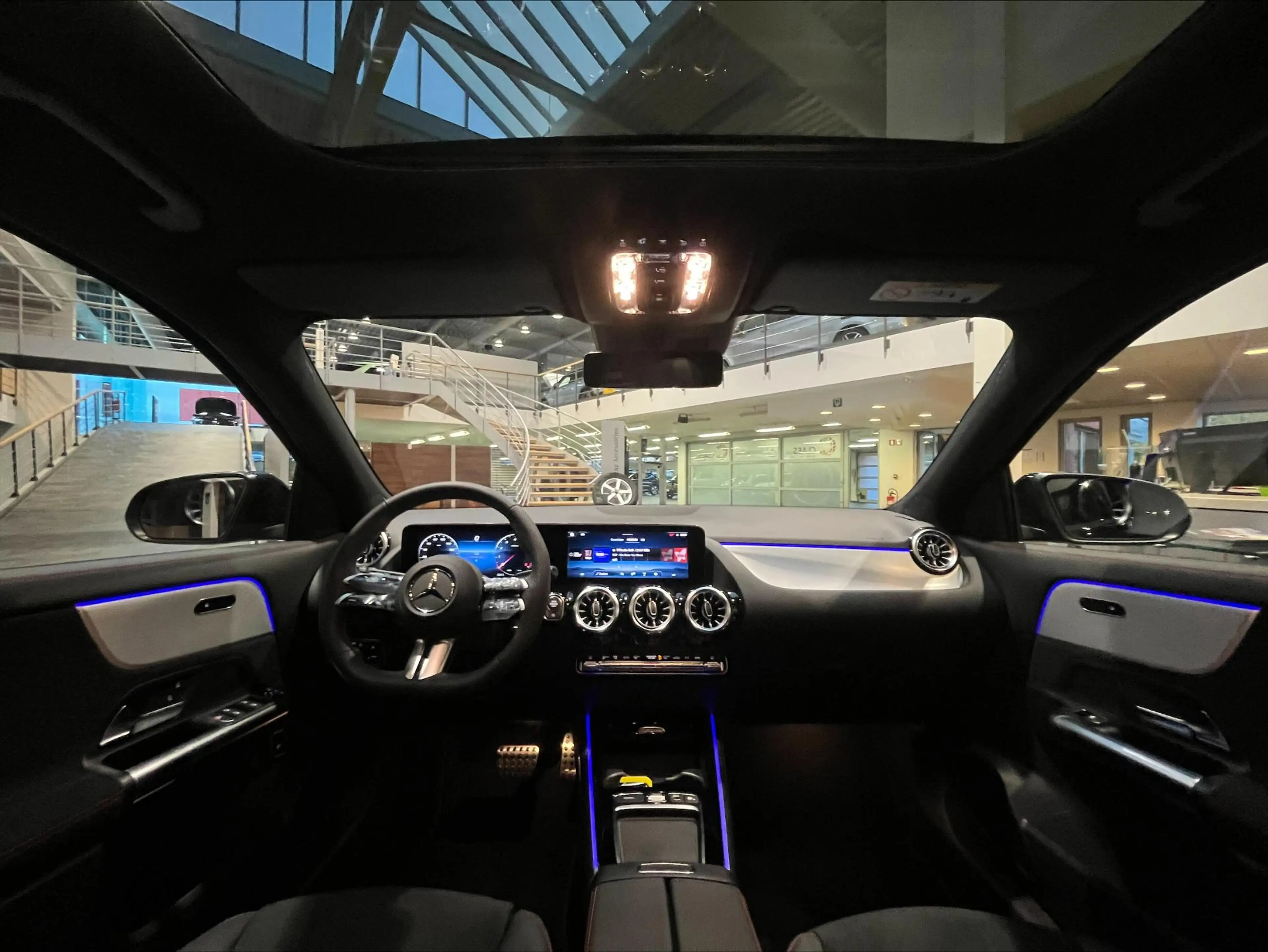 Mercedes-Benz GLA 180 GLA 140 Years Edition Nieuwe wagen DOS 9193 — photo 6