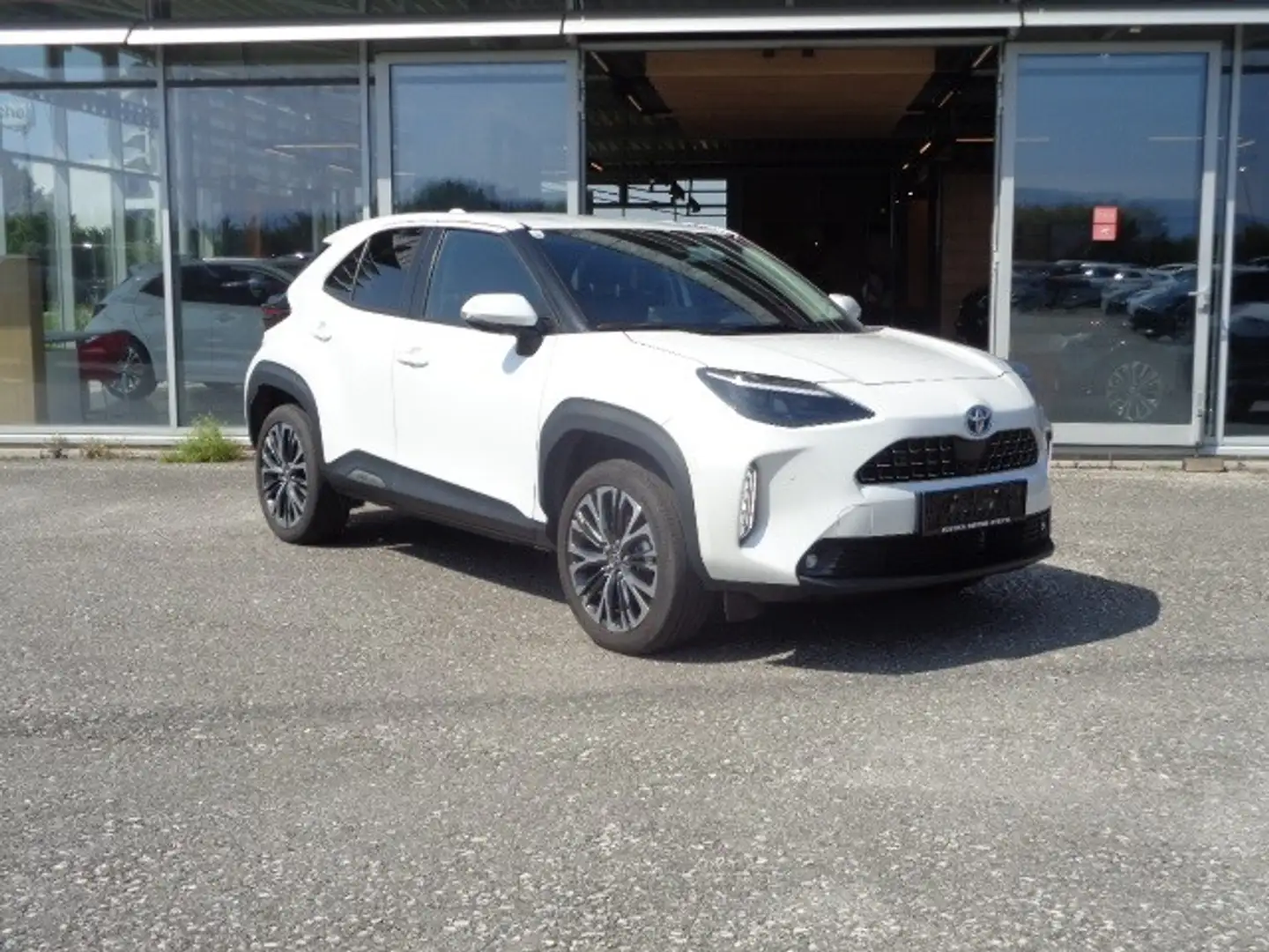 Toyota Yaris Cross 1,5 VVT-i Hybrid AWD Elegant Aut. *ALLRAD Blanc - 1