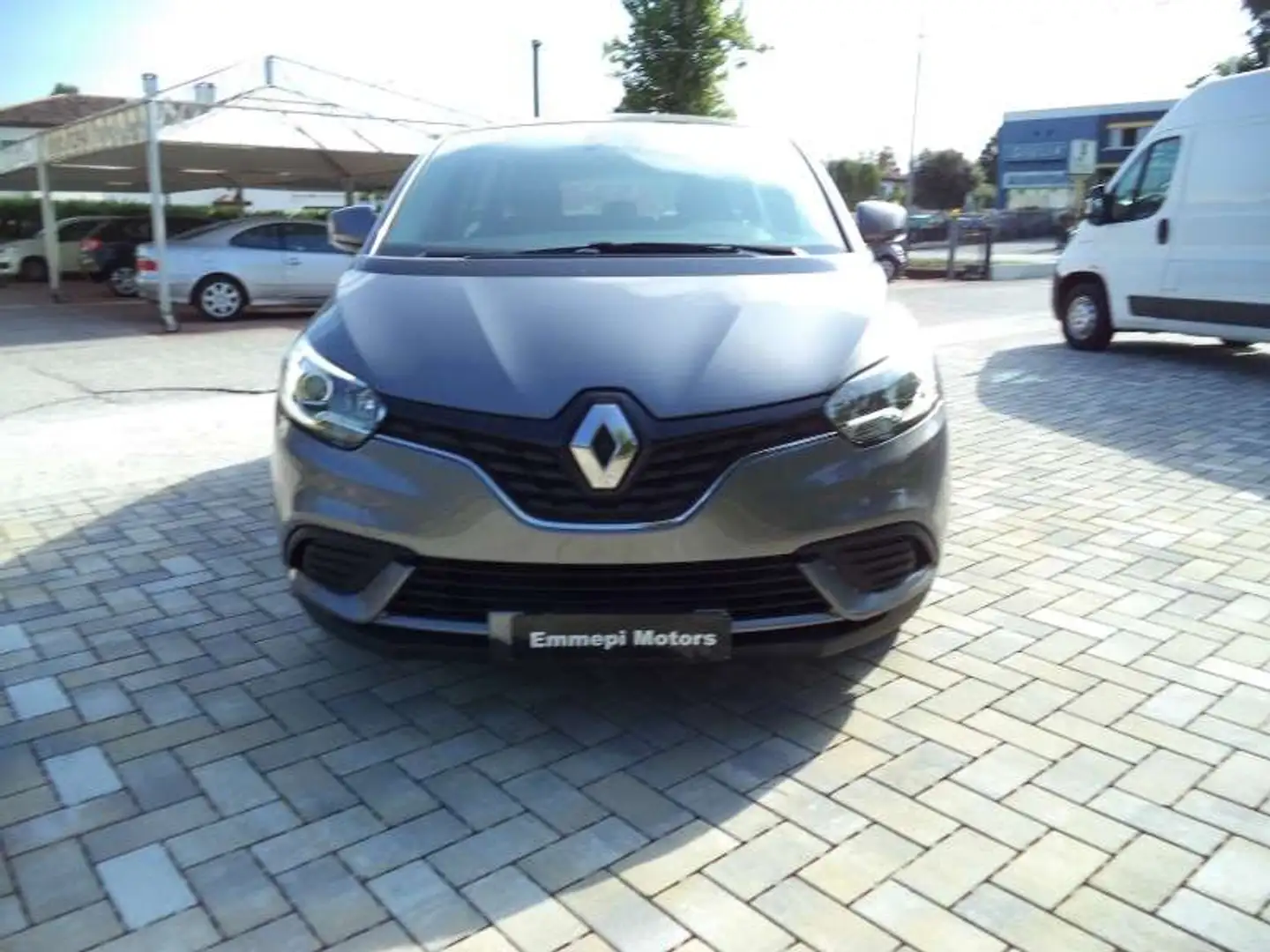 Renault Grand Scenic GRAN SCENIC 1.7 DIESEL 7 POSTI Gris - 2