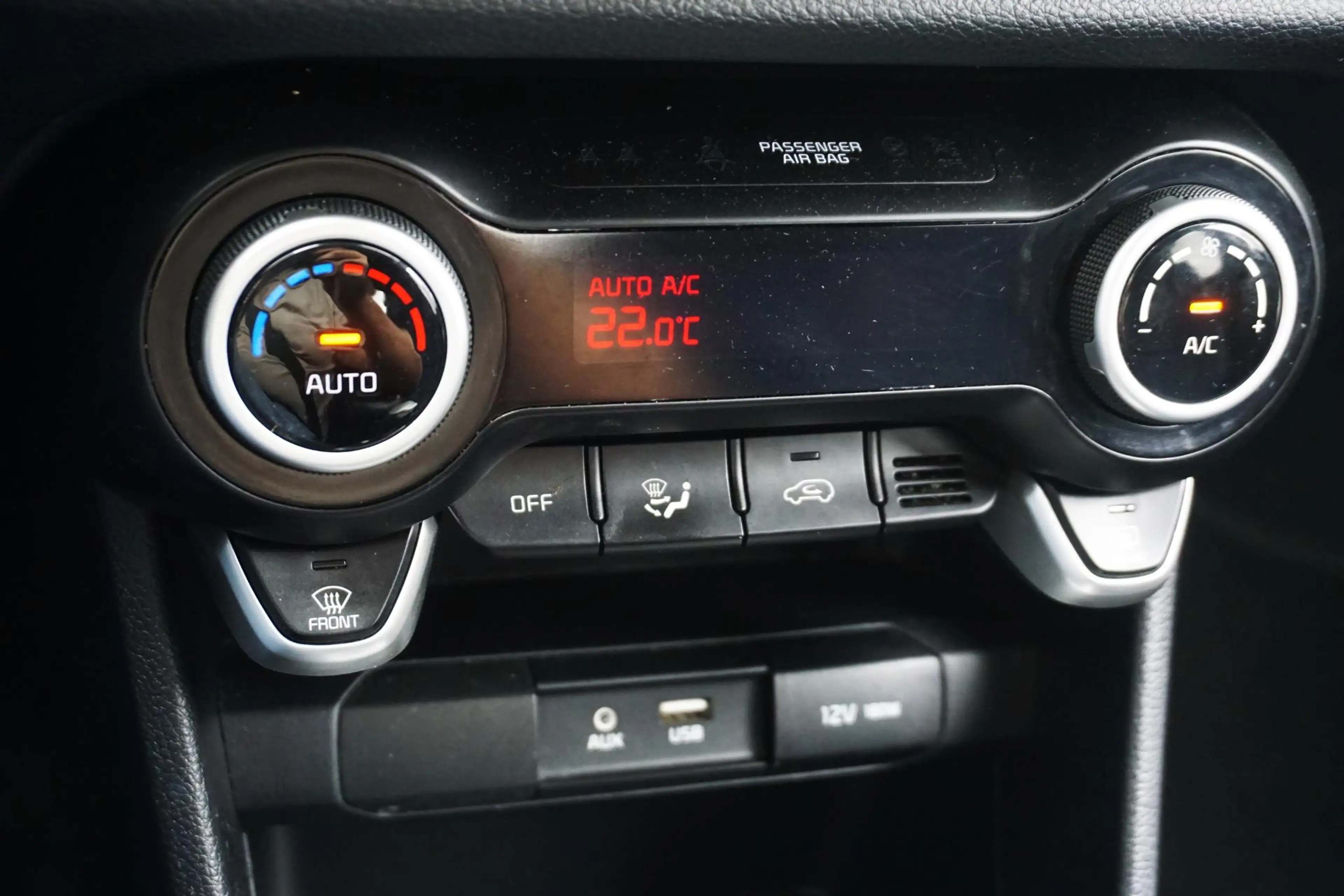 Kia Picanto 1.0 CVVT Colour Edition/CARPLAY/CAMERA/CRUISE! — photo 25