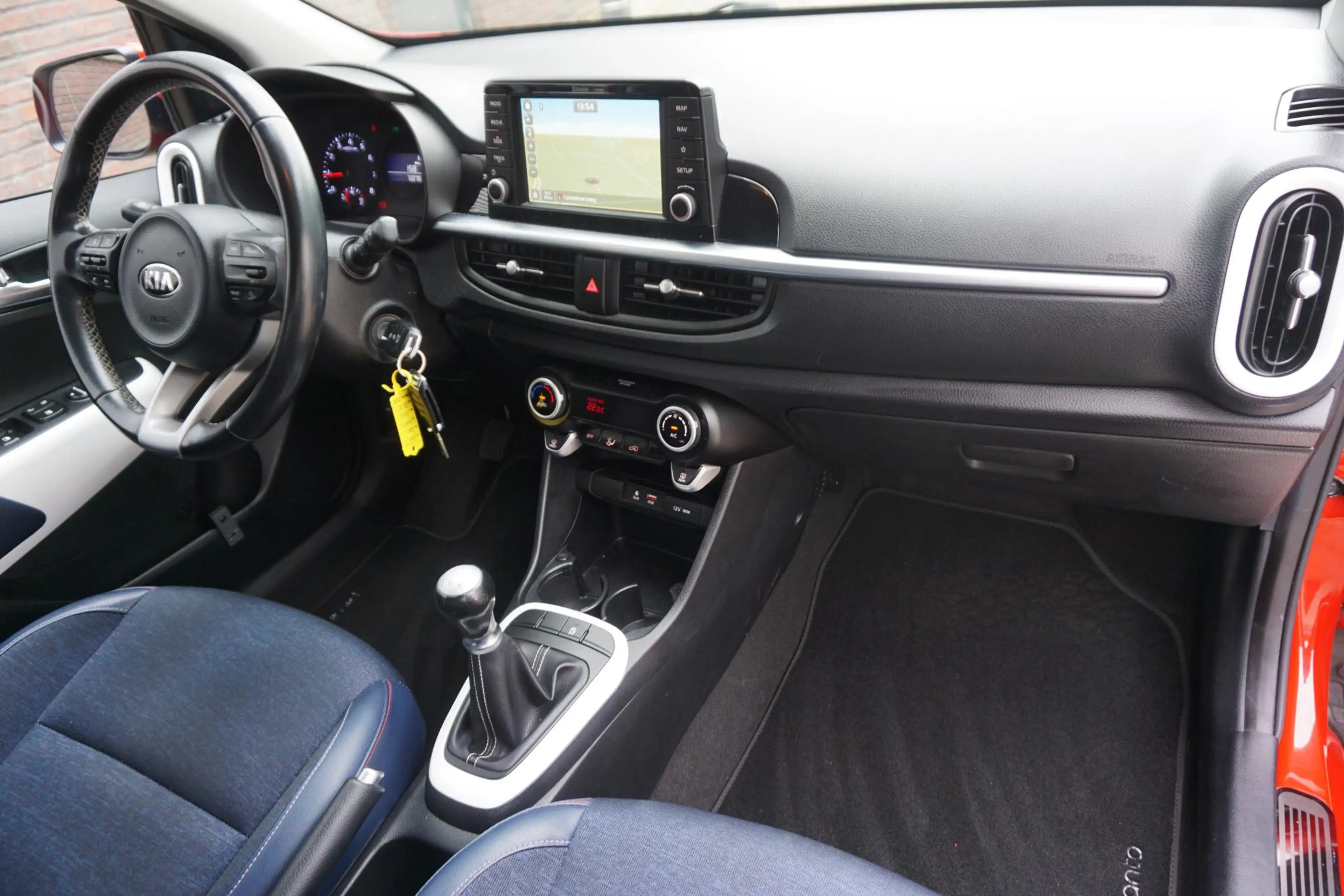 Kia Picanto 1.0 CVVT Colour Edition/CARPLAY/CAMERA/CRUISE! — photo 34