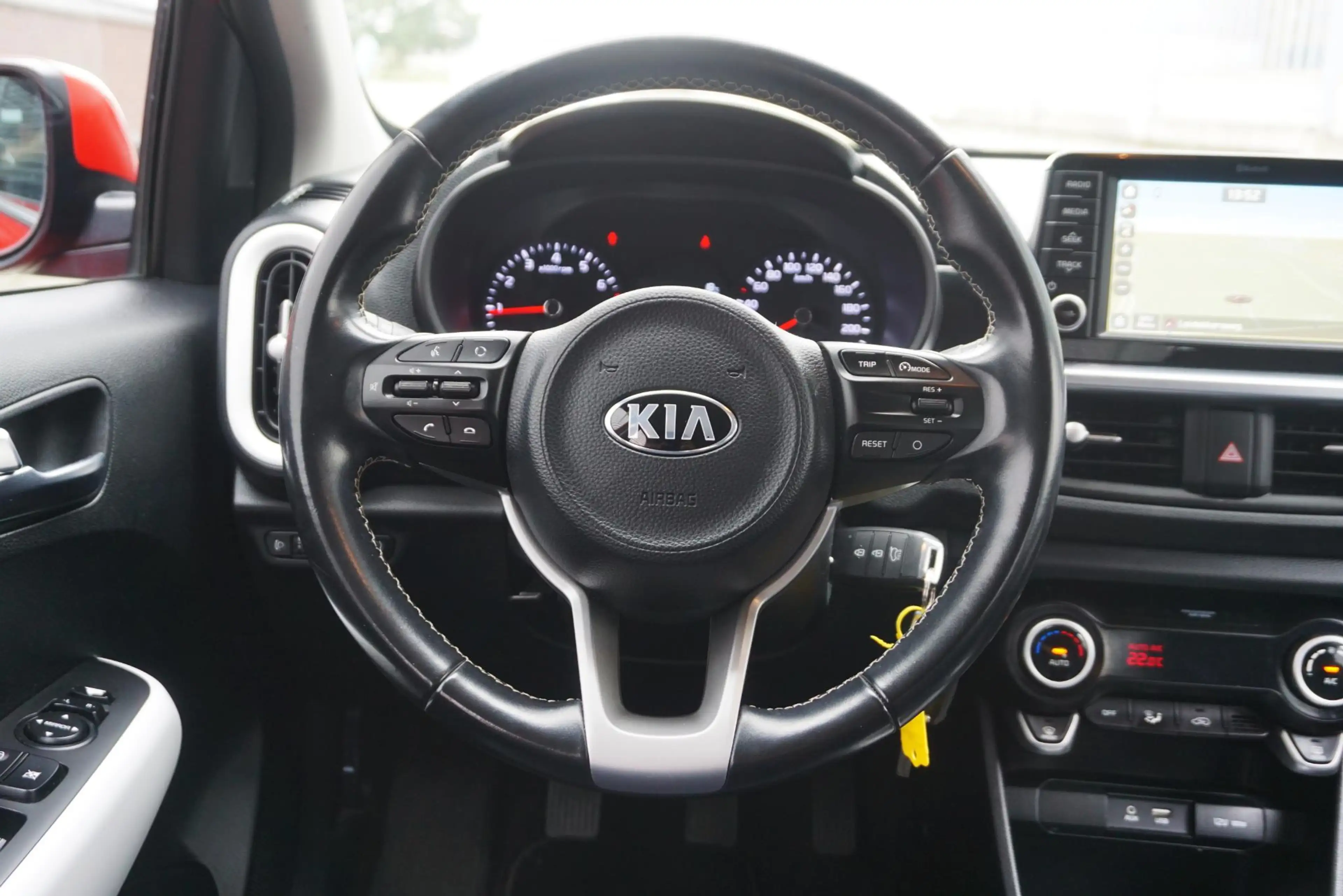 Kia Picanto 1.0 CVVT Colour Edition/CARPLAY/CAMERA/CRUISE! — photo 20