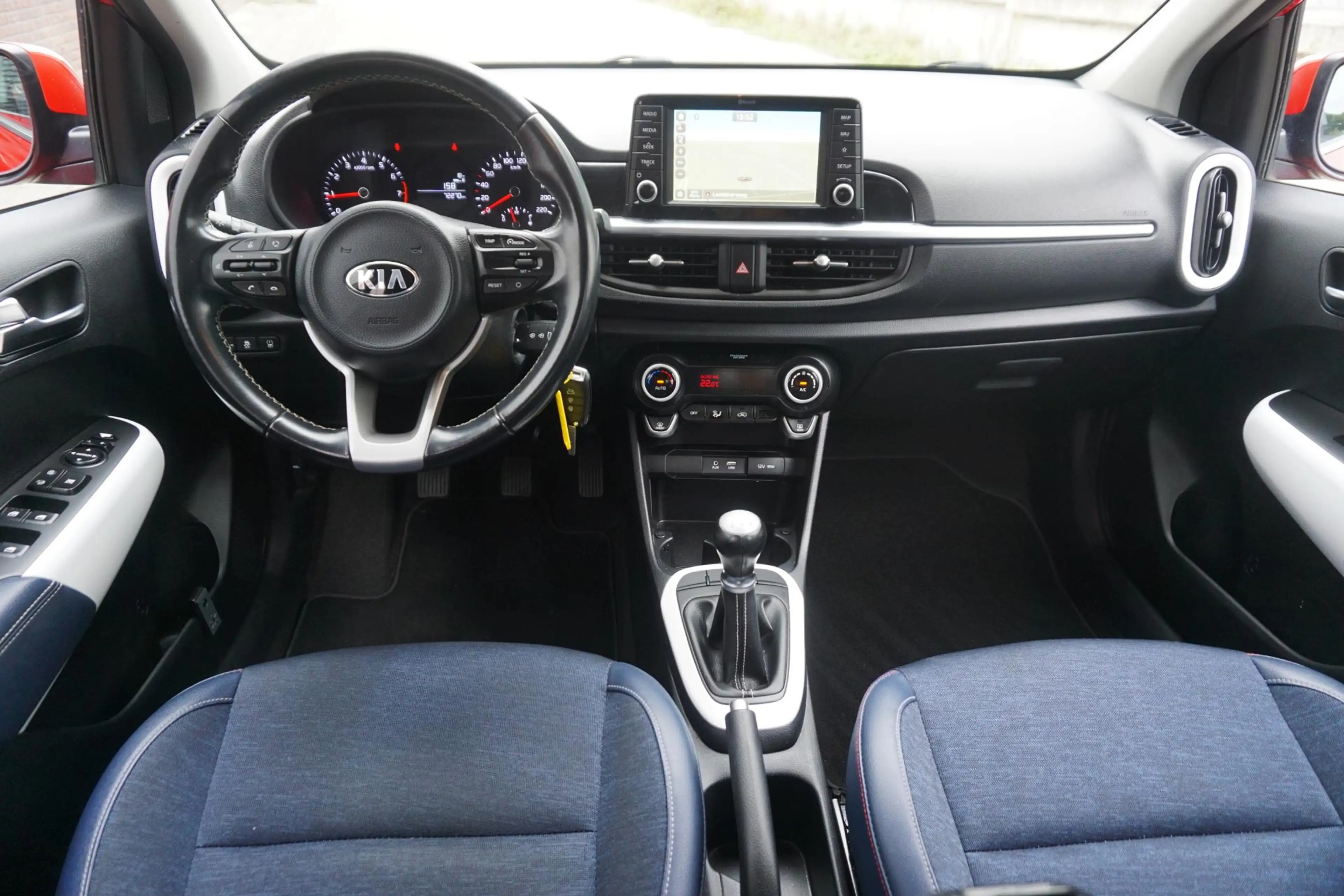 Kia Picanto 1.0 CVVT Colour Edition/CARPLAY/CAMERA/CRUISE! — photo 26