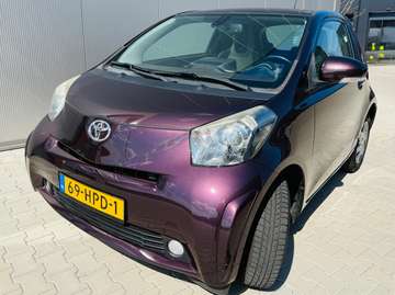 Toyota iQ 1.0 VVT-i Compleet Clima Cruise Halfleer
