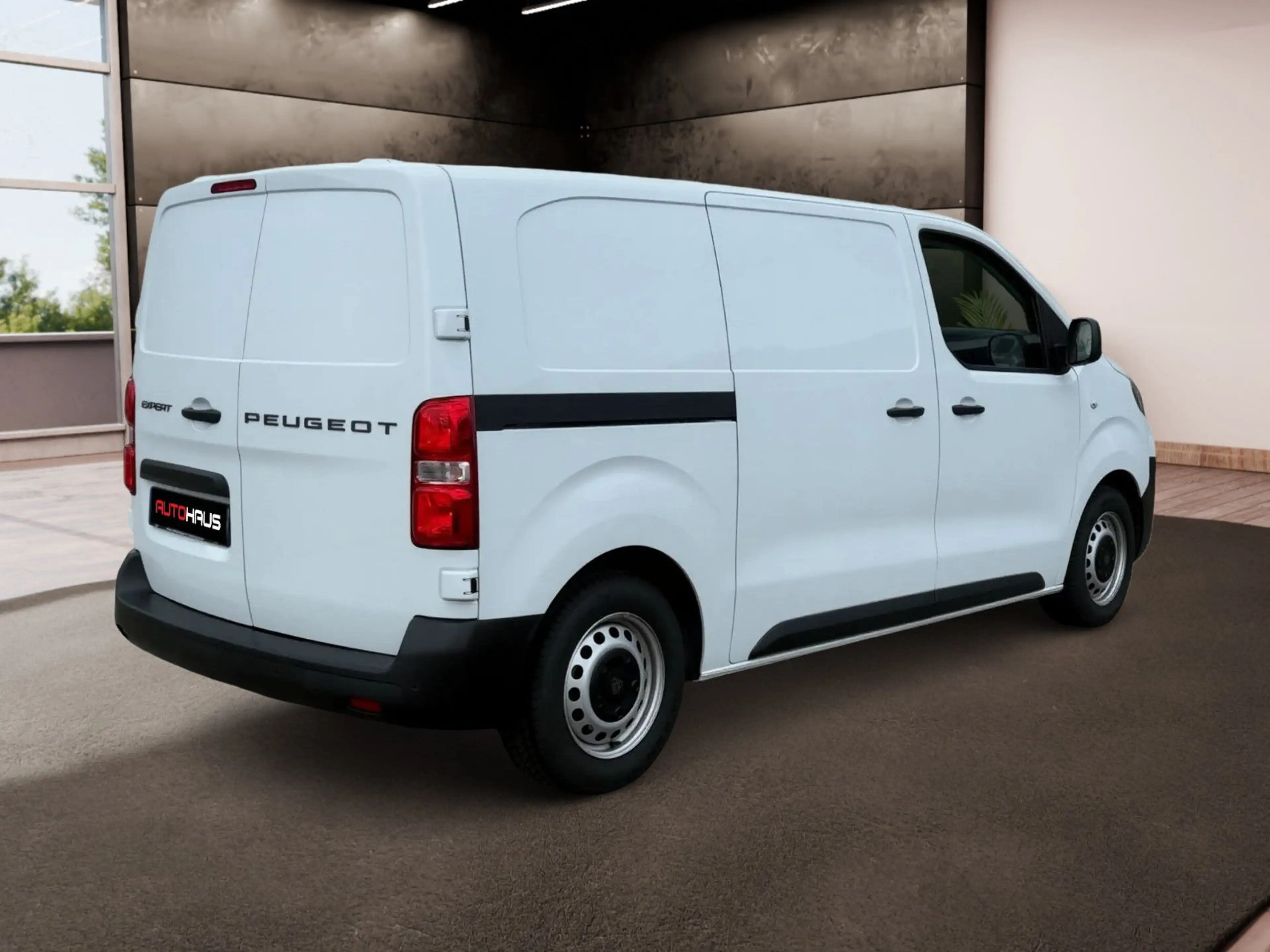 Peugeot Expert 2.0 BlueHDi 145 L2 — photo 5