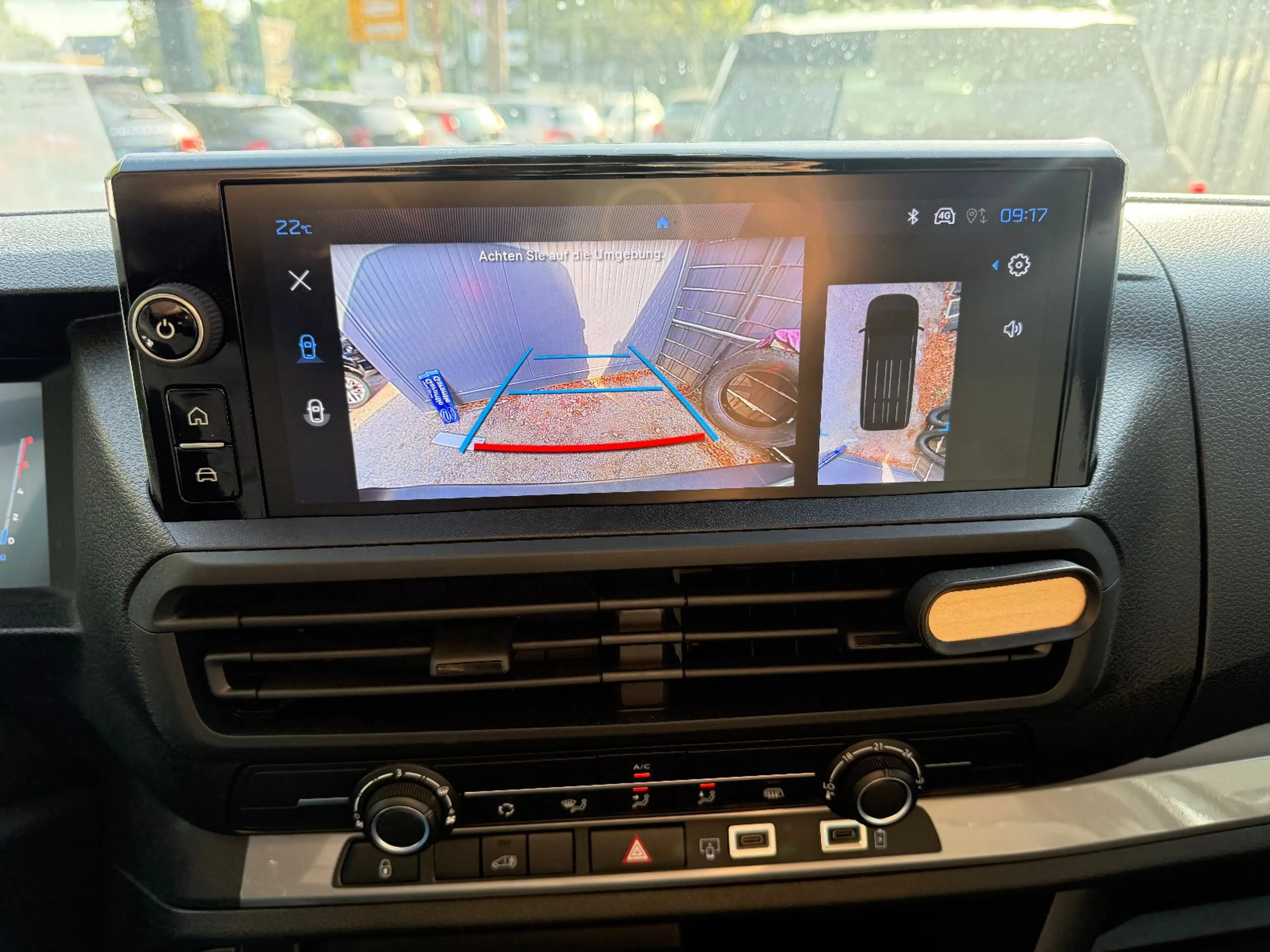 Peugeot Expert 2.0 BlueHDi 145 L2 — photo 12