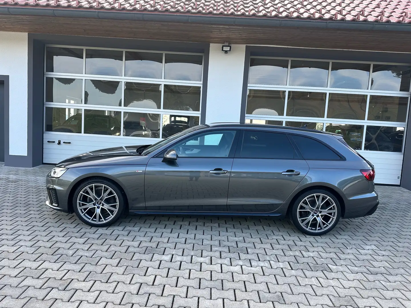Audi A4 Avant 35 TDI S-tronic *S-line*RFK*VIRTUAL*LED*APP* Grau - 2