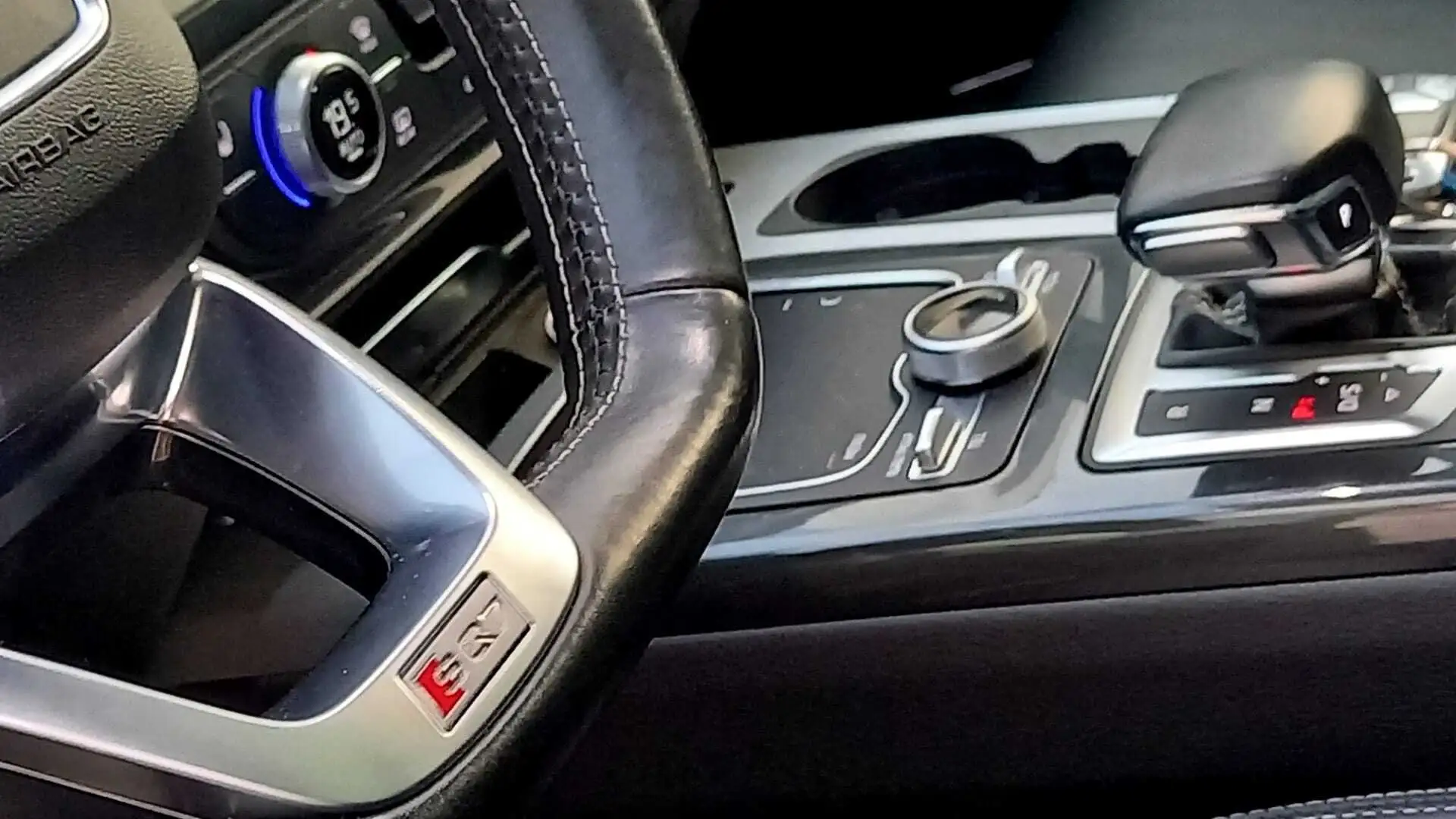 Audi SQ7 SQ7 4.0 TDi V8 SQ7 Tiptronic Noir - 1